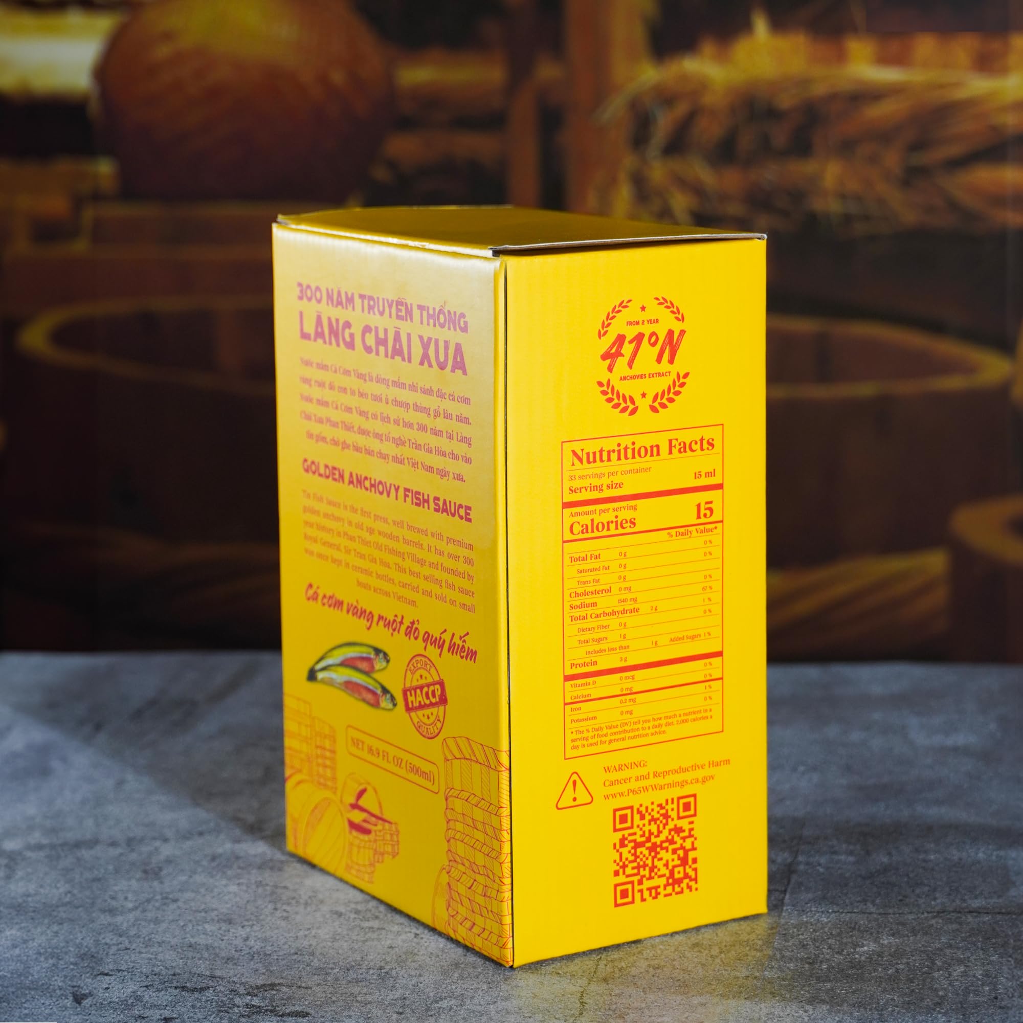 Làng Chài X?a Premium Vietnamese Golden Anchovy Fish Sauce - Authentic and Flavorful Marinades and Sauces for Grilling, Dipping, and Cooking (500ml)