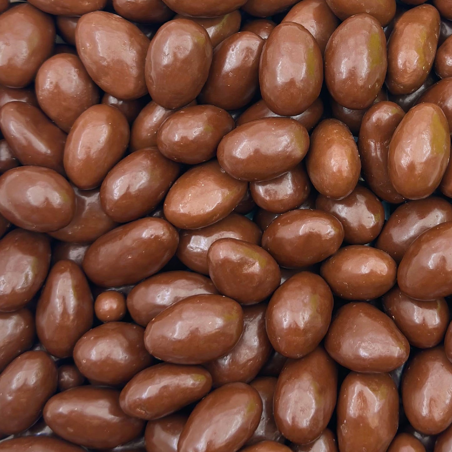 Milk Chocolate Covered Almonds 2-Pound Bag | Classic Chocolate Covered Nuts | Coated Roasted Almonds for Holiday Gifting, Party Favors, Dessert Boards