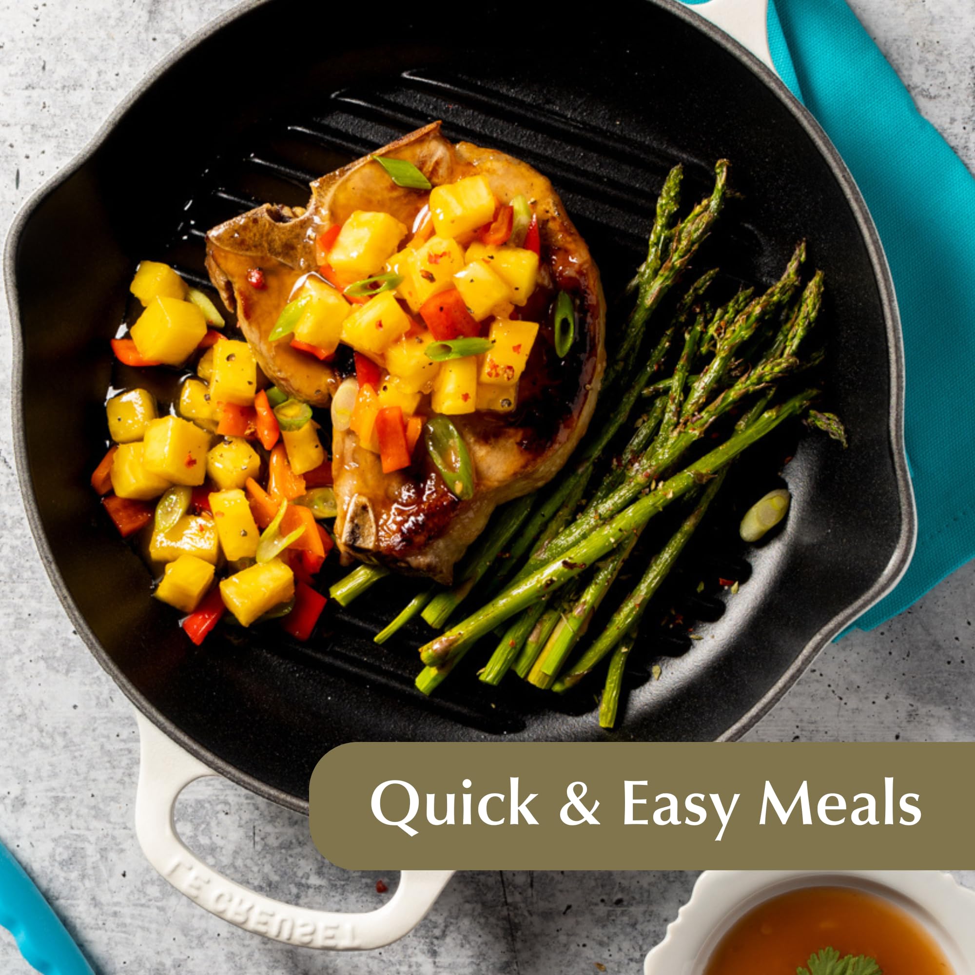 Watcharee's Thai Sweet & Sour Sauce with Pineapple, Gluten Free, Vegan, Authentic Stir Fry, Dressing, Rice Seasoning, Condiment & Dipping Sauce - 7.75