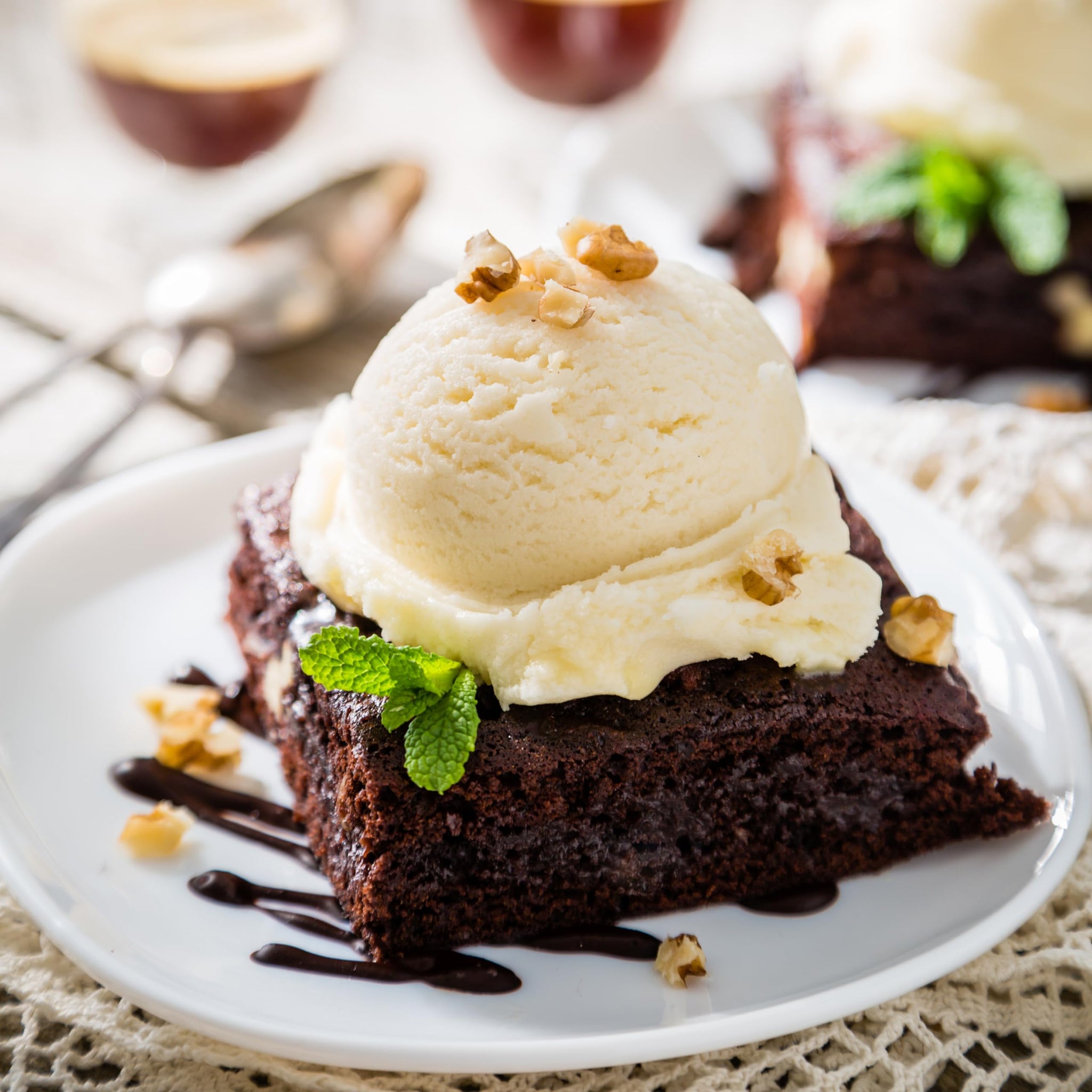 Munch Better Chocolate Protein Brownies - High Protein (25g), Dairy-Free, Gluten-Free, Low Sugar, Collagen-Infused, Clean Ingredients (8 Brownies per