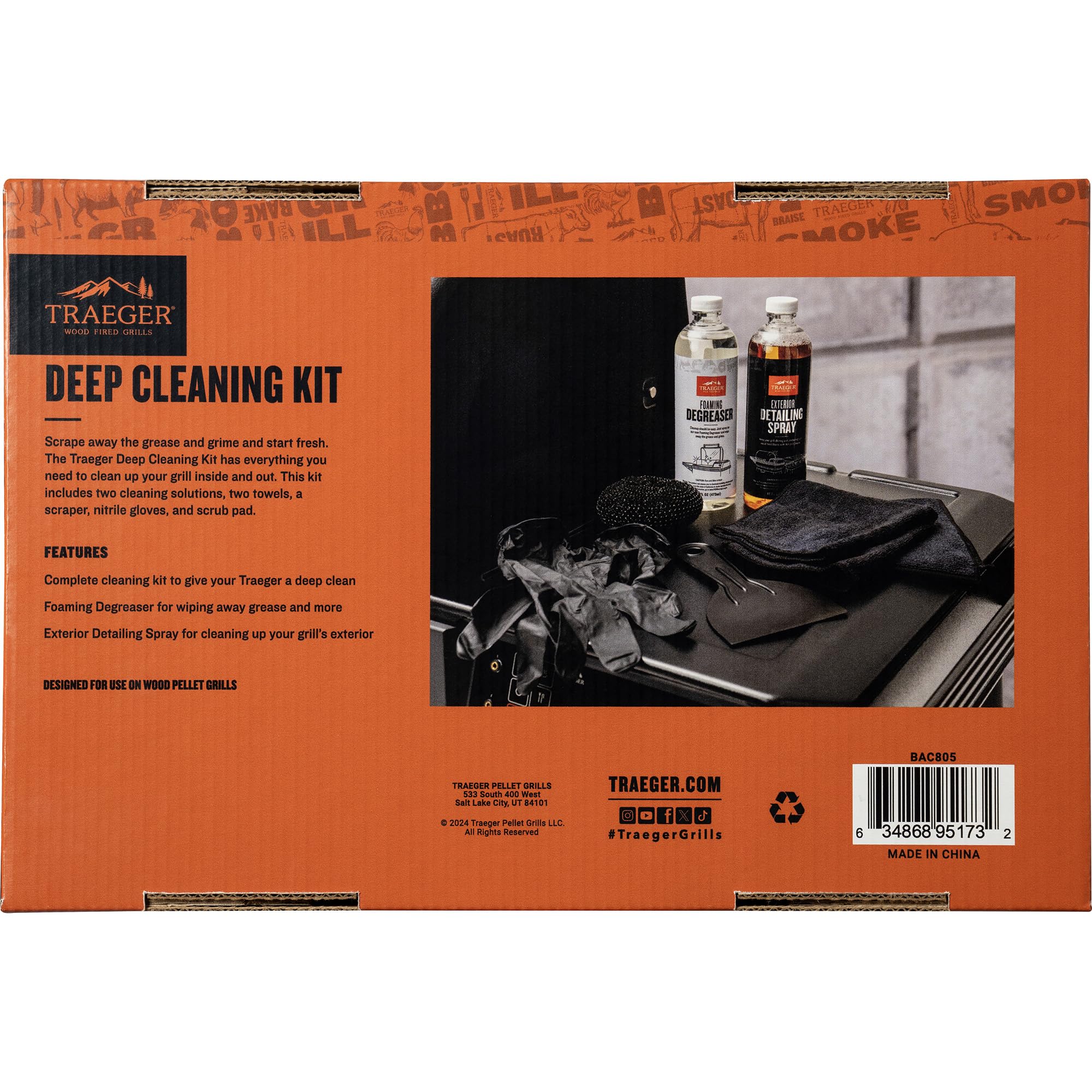 Traeger Grills Deep Cleaning Kit - Exterior Detailing Spray (16oz), Foaming Degreaser (16oz), Grill Scraper & Pad, Microfiber Towels, Nitrile Gloves