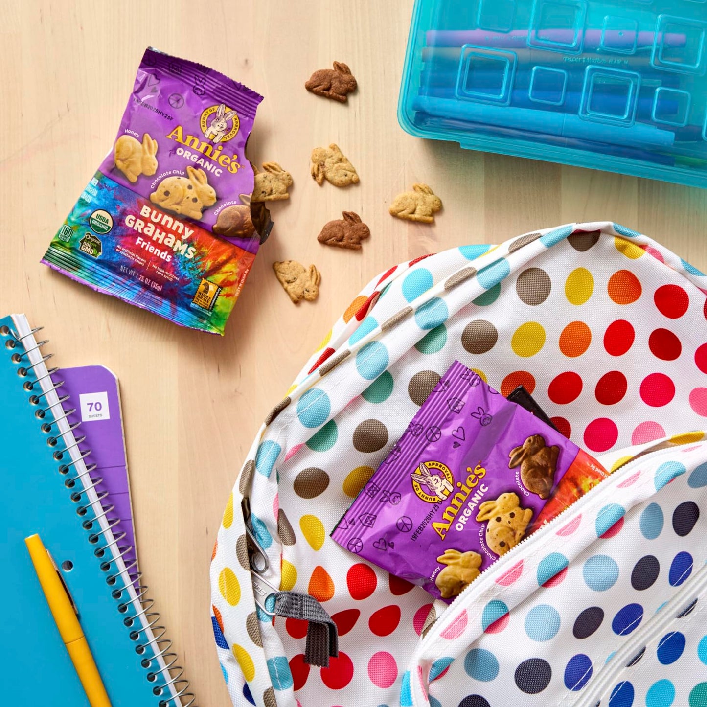 Annie's Organic Friends Bunny Grahams - Pack of 20 - Delicious Baked Grahams - Chocolate Chip and Chocolate Honey Flavors - Certified Organic
