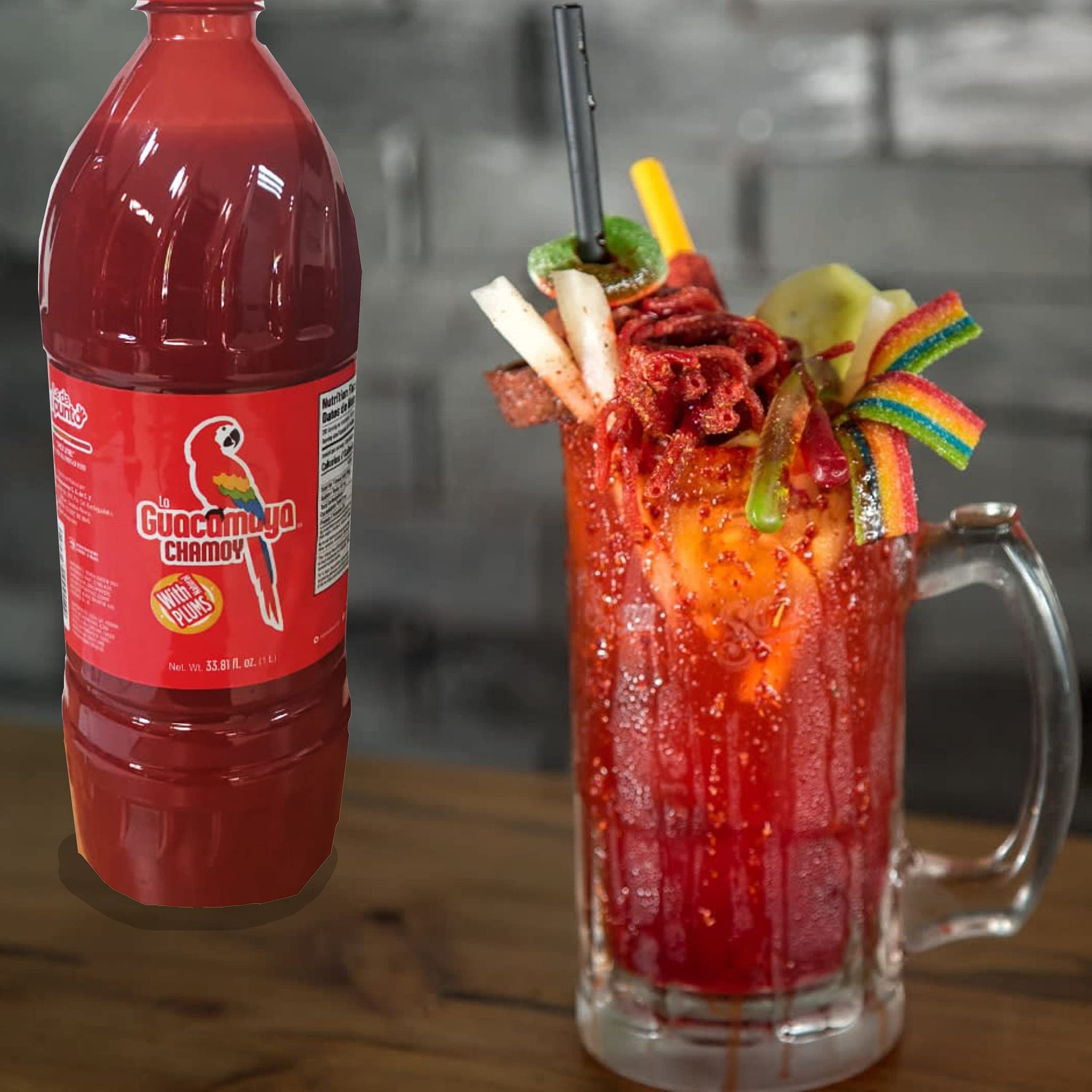 La Guacamaya Chamoy (33.81 fl oz) - Chamoy Candy - Chamoy Dip - Chamoy Sauce for Fruit - Chamoy Paste - Chamoy Rim Paste