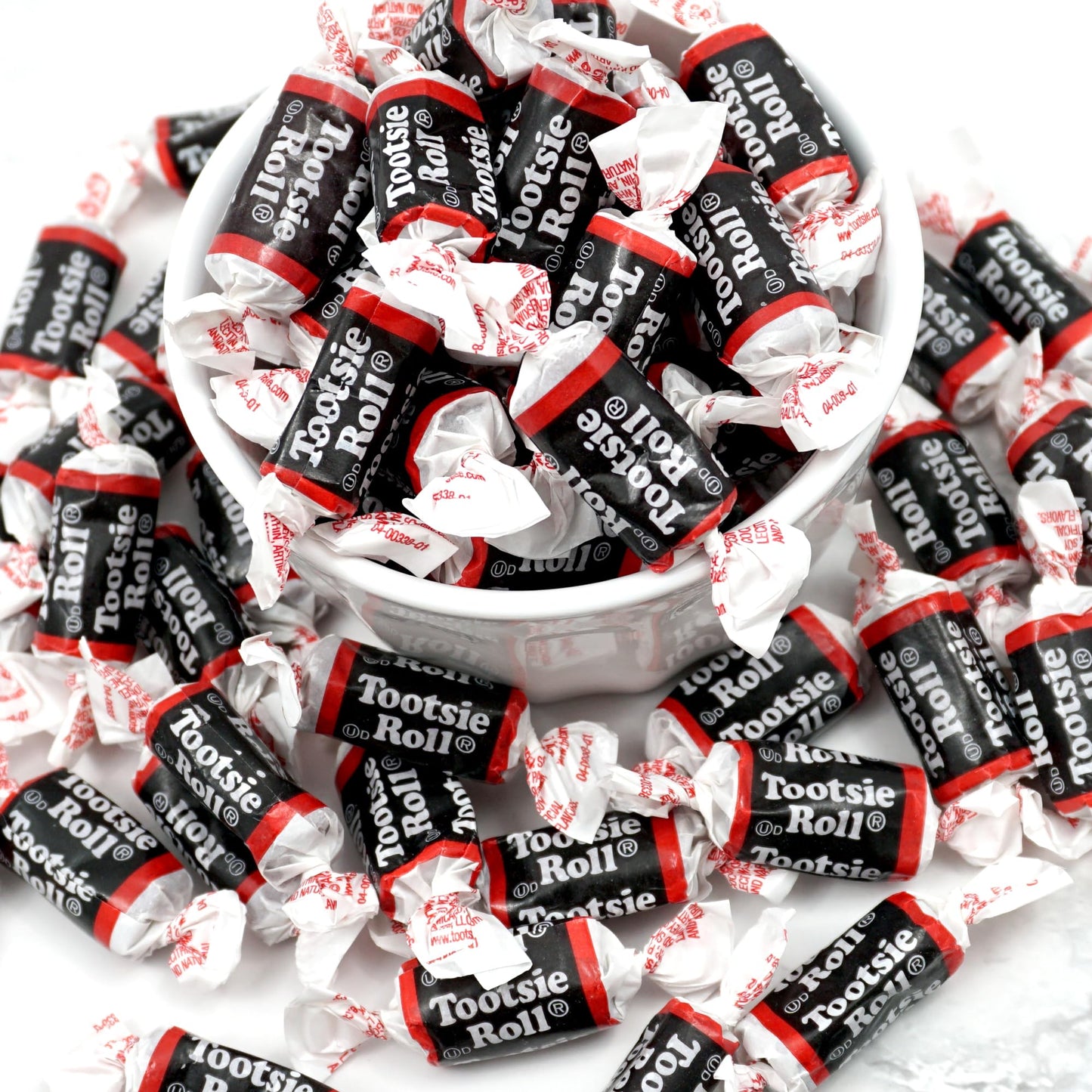 Tootsie Roll Midgees, 2lb Bulk Bag (Approx. 140 Pieces), Mini Chewy Candy, Individually Wrapped Bulk Candy, Chocolate Candy, The Hampton Popcorn