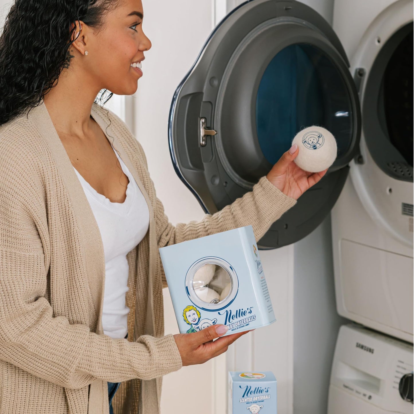 Nellie's Lamby Dryerballs, 4-Pack - Reusable Fabric Softener for 500+ Loads - 100% Pure New Zealand Wool, Silent in Your Dryer, Reduces Cloth