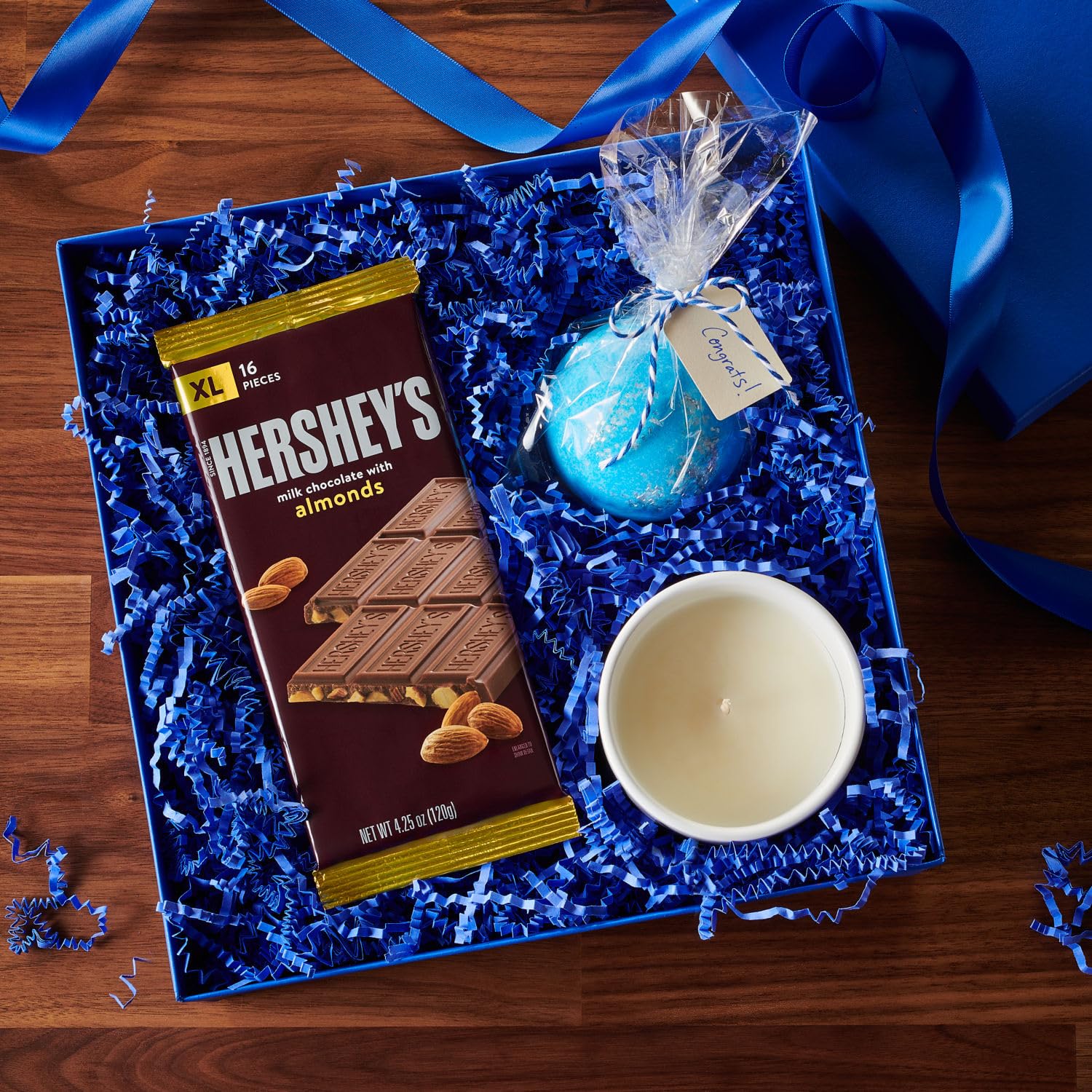 HERSHEY'S Milk Chocolate with Almonds XL, Candy Bars, 4.25 oz (12 Count, 16 Pieces)