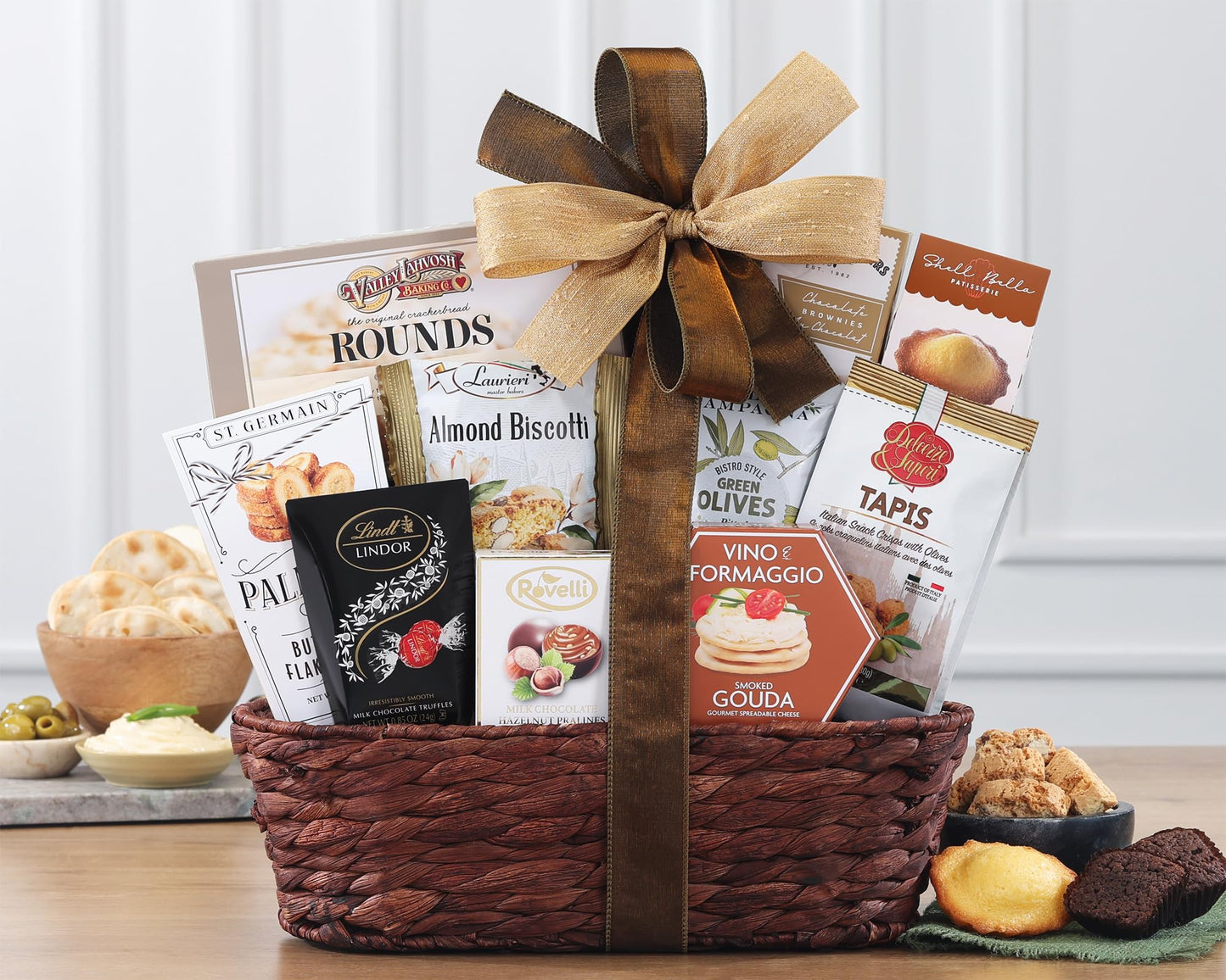 Wine Country Gift Baskets The Bon Appetit Gourmet Gift Basket Gift for Families College Students Appreciation Thank You Congratulations Get Well Soon