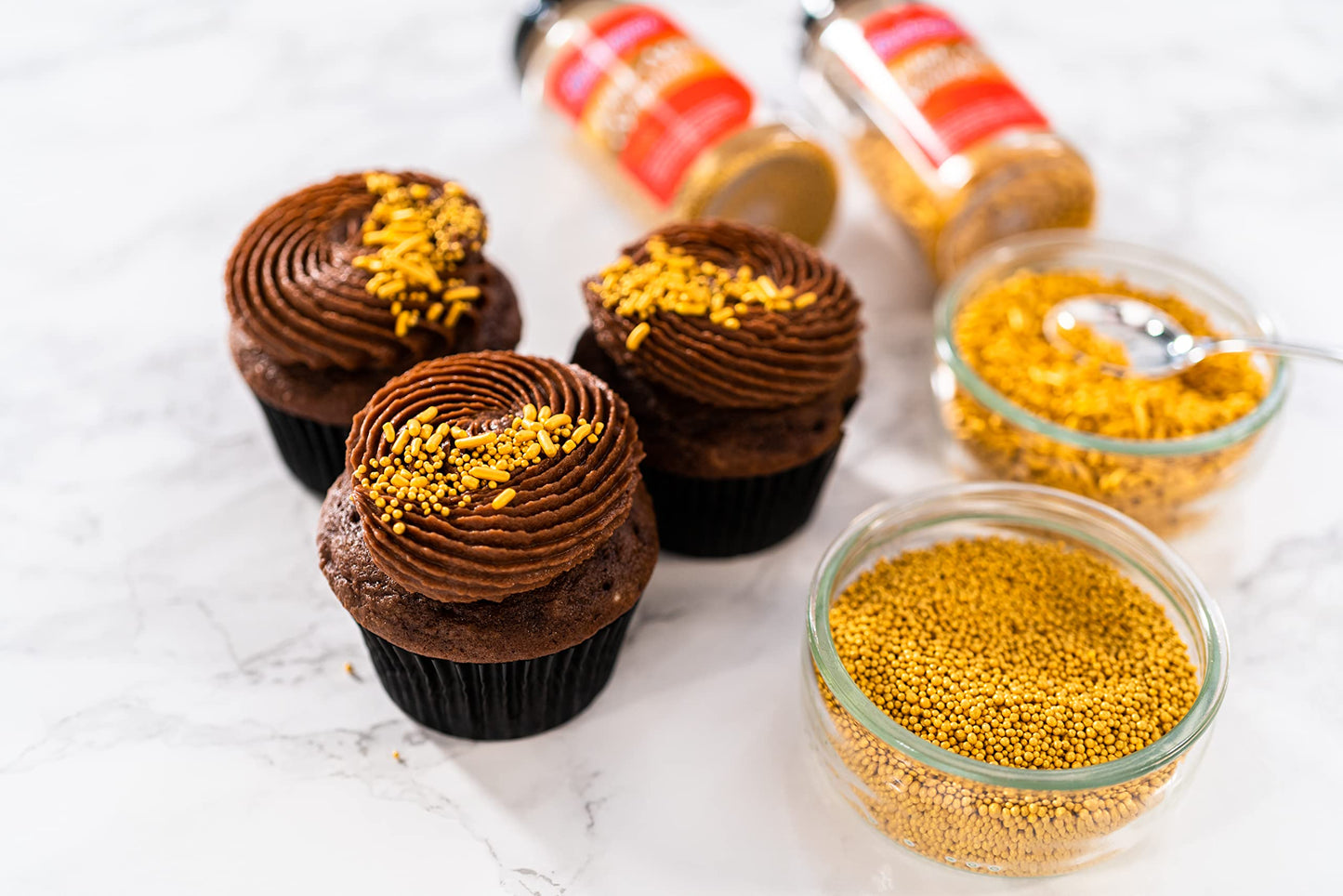 Bakerpan Edible Gold Nonpareils Sprinkles for Cupcakes, Gold Sprinkles Edible for Cake Decorating - 5.1 Ounces (Made in USA)