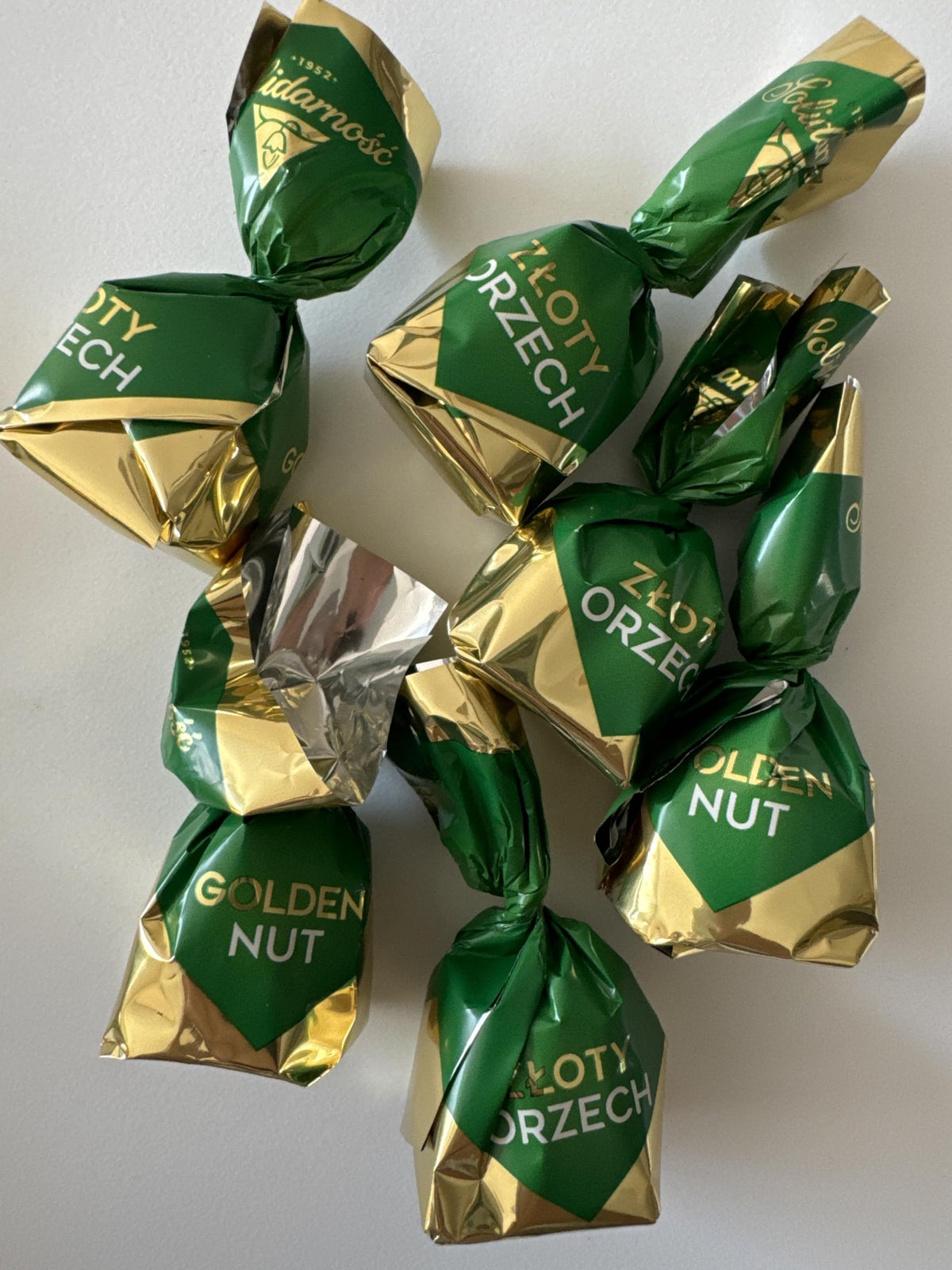 Hazelnut-filled Chocolates - 1 Lb. (Approx. 32 Pcs.)