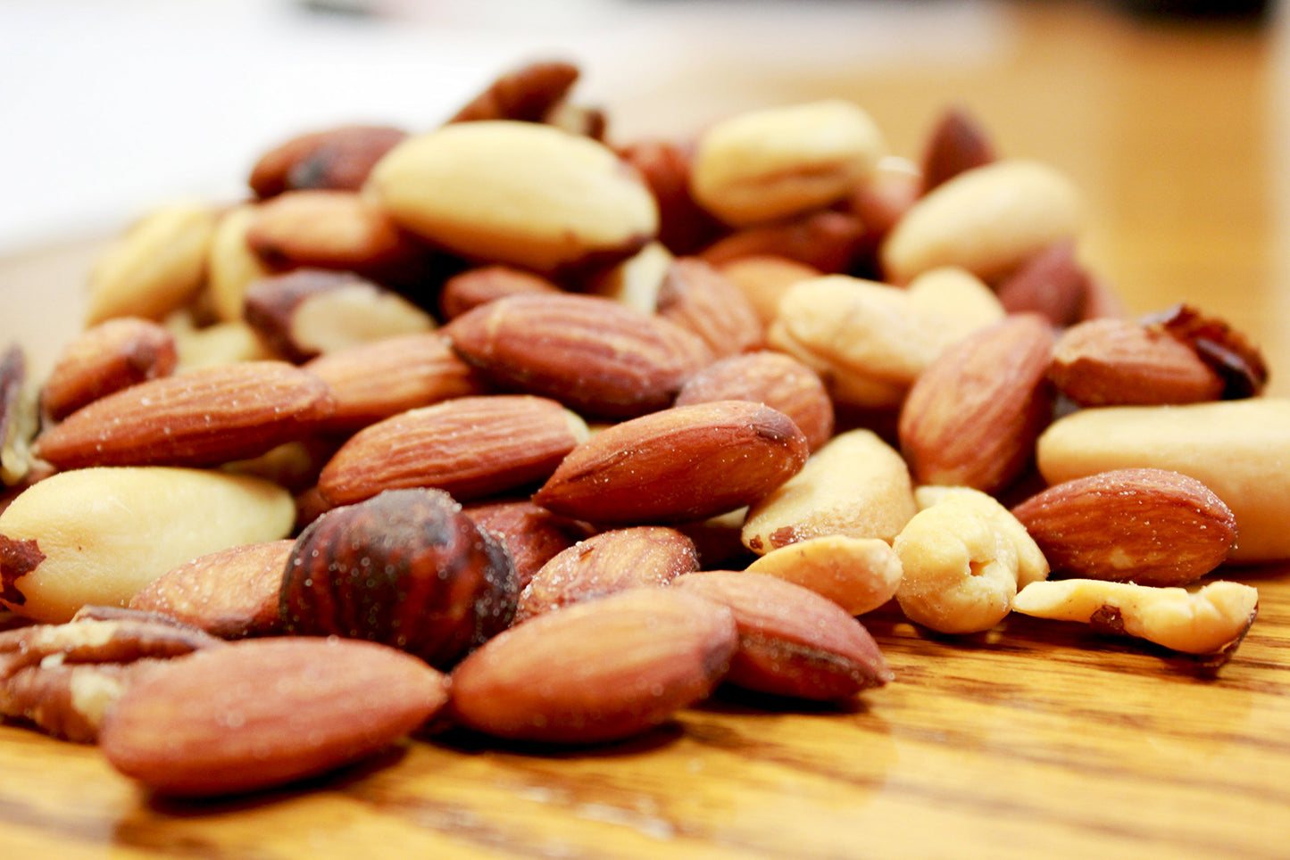 Roasted Salted Almonds by It’s Delish - 5 lbs Bulk Bag - Kosher Snacking Almond Nuts with Sea Salt