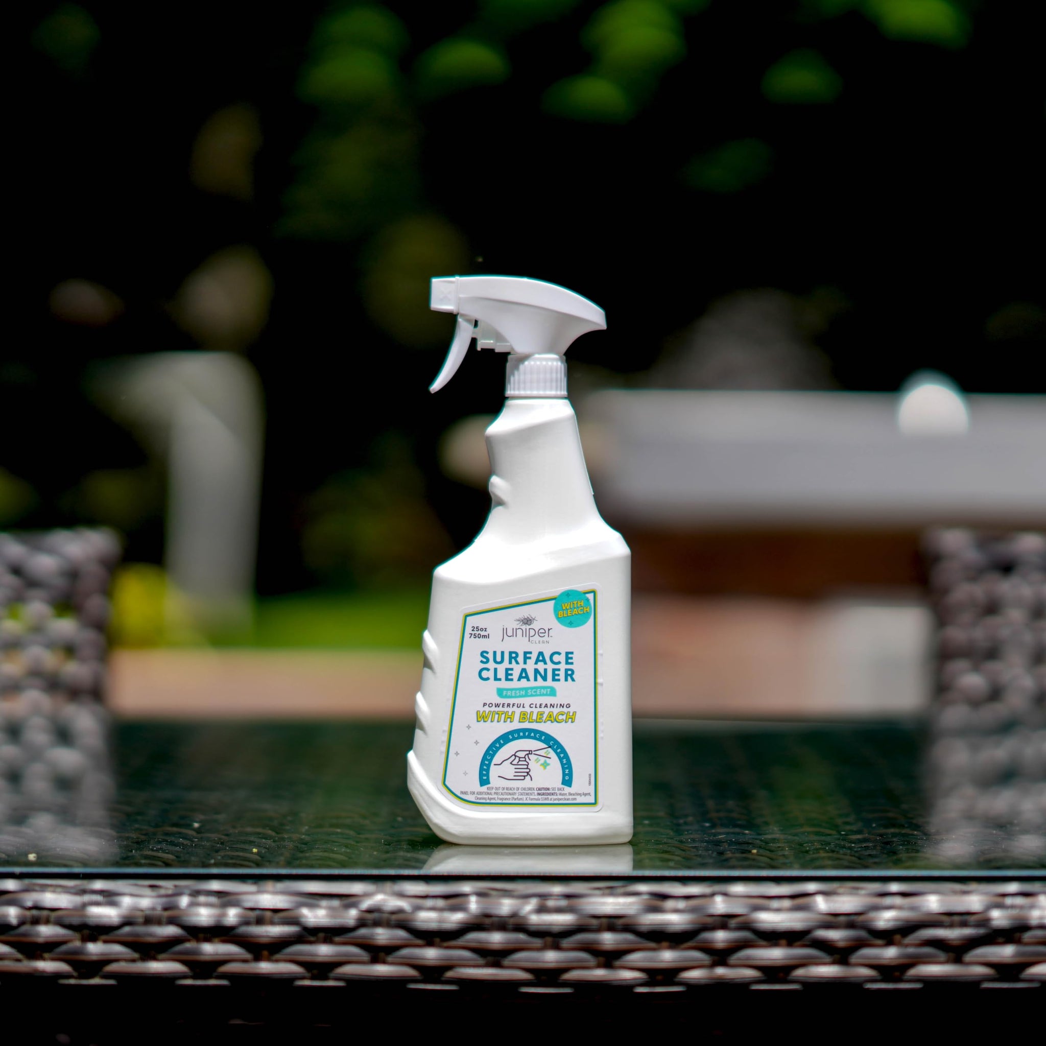 Juniper, Surface Cleaner With Bleach, All-Purpose Cleaner for Bathroom, Kitchen, Toilet, 25 Fl. Oz Trigger Spray Bottle, (Pack of 2), Total 50 Ounce