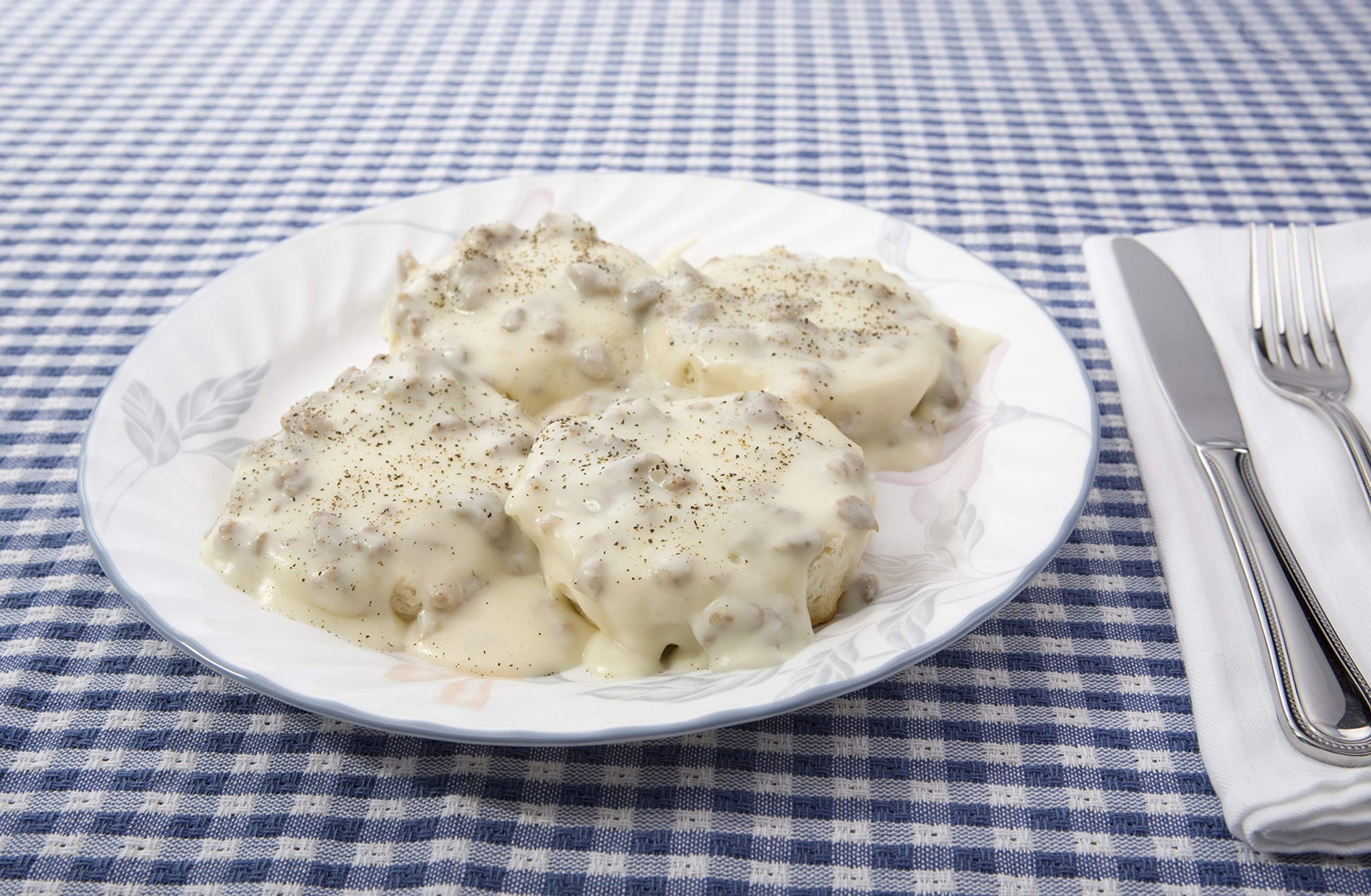 Southern Biscuits and Peppered Gravy