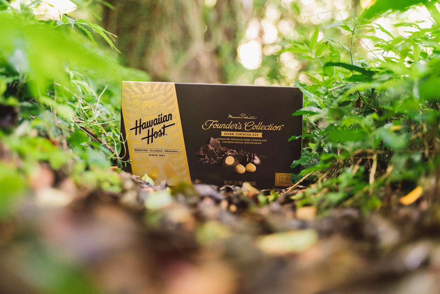 Hawaiian Host Founders Collection - Dark Chocolate Macadamia Nuts - 7 Oz Gift Box