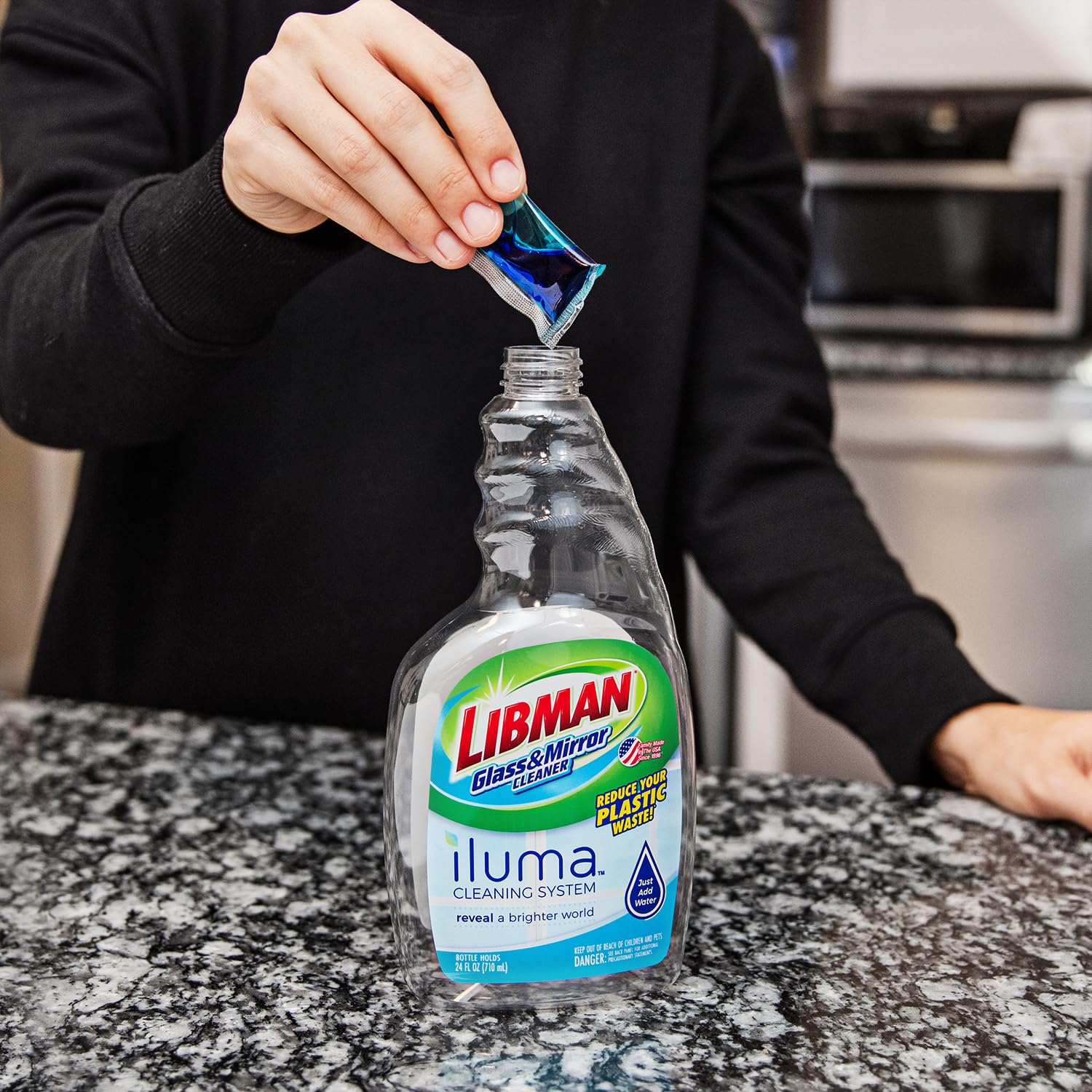 Libman Iluma Glass & Mirror Cleaner | Household Cleaning Products | Cleaning Supplies | Refillable Bottle | Glass Cleaner Spray | 24 fl oz Window