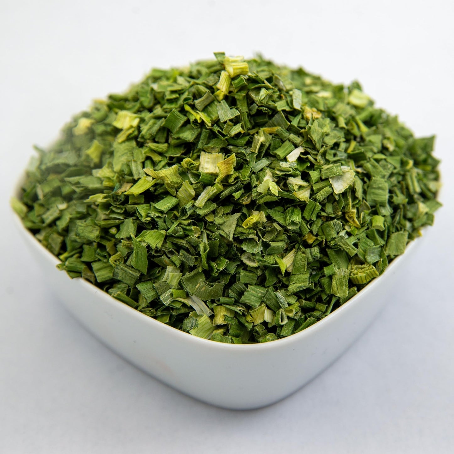 1 lb Chives Dried - Bulk Ideal for Cooking and Seasoning - Cebollin Leaves, 16 oz Chives Dehydrated - Despensa Colombiana