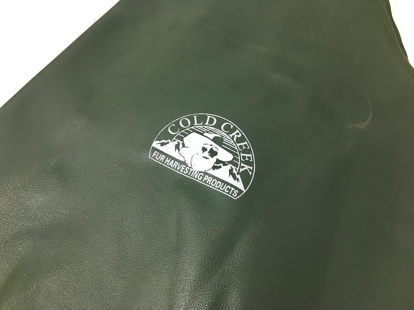 Cold Creek Shoulder Gauntlets