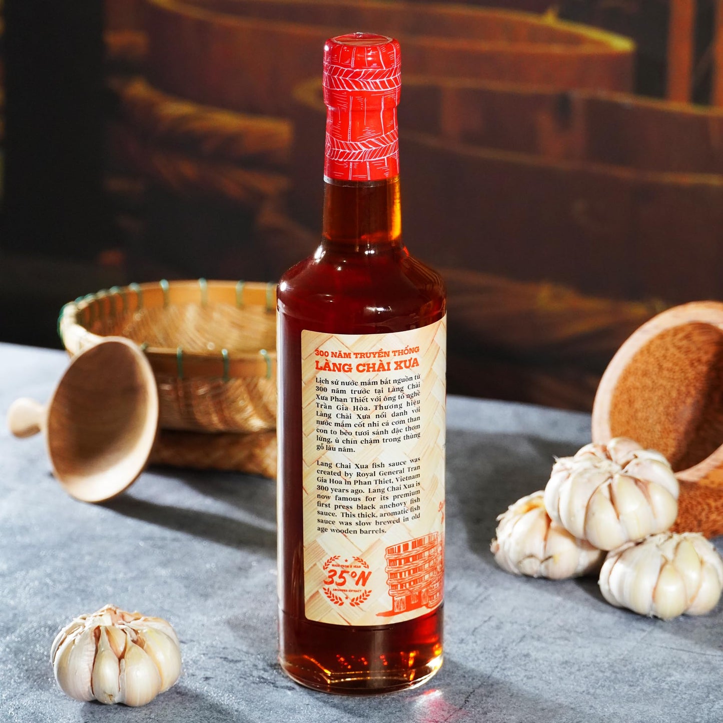 Làng Chài X?a Premium Vietnamese First Press Black Fish Sauce - Authentic and Flavorful Marinades and Sauces for Grilling, Dipping, and Cooking