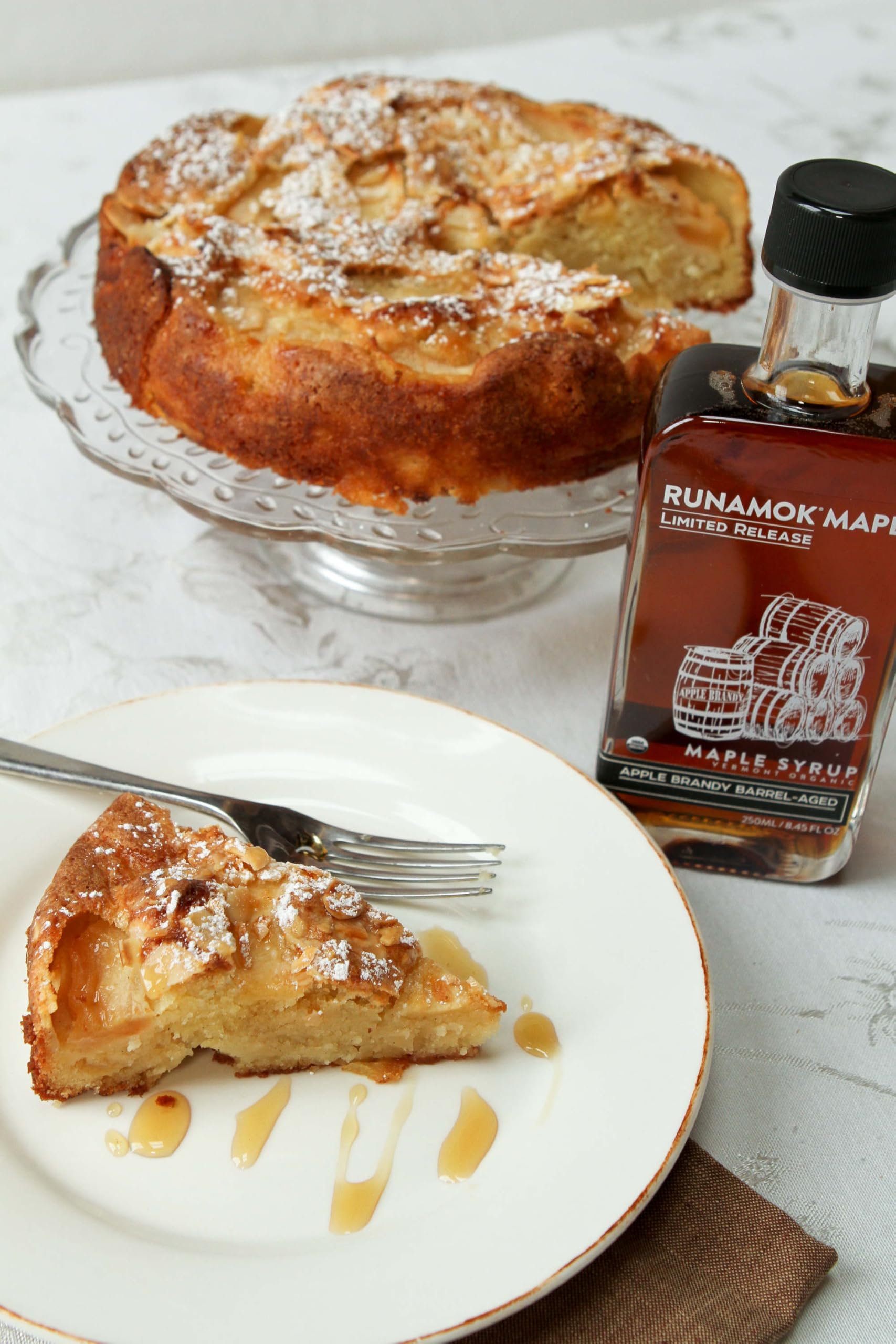 Runamok Maple, Maple Syrup Apple Brandy Barrel Aged, 8.45 Fl Oz
