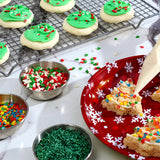 Christmas Sprinkles - 1.2 Pounds - Bulk Red and Green Tree Confetti - Holiday Sprinkles for Cookie Decorating - Christmas Jimmies for Gingerbread