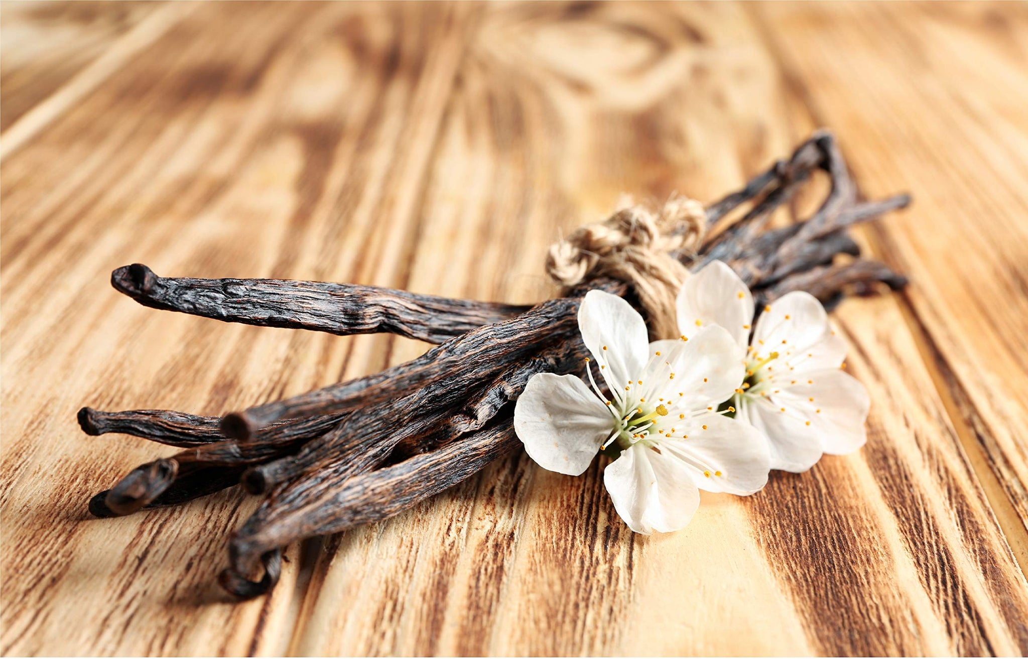 1/2 LB Vanilla Beans - Whole Extract Grade B Pods for Baking, Homemade Extract, Brewing, Coffee, Cooking - 8 Ounces | (Tahitian)