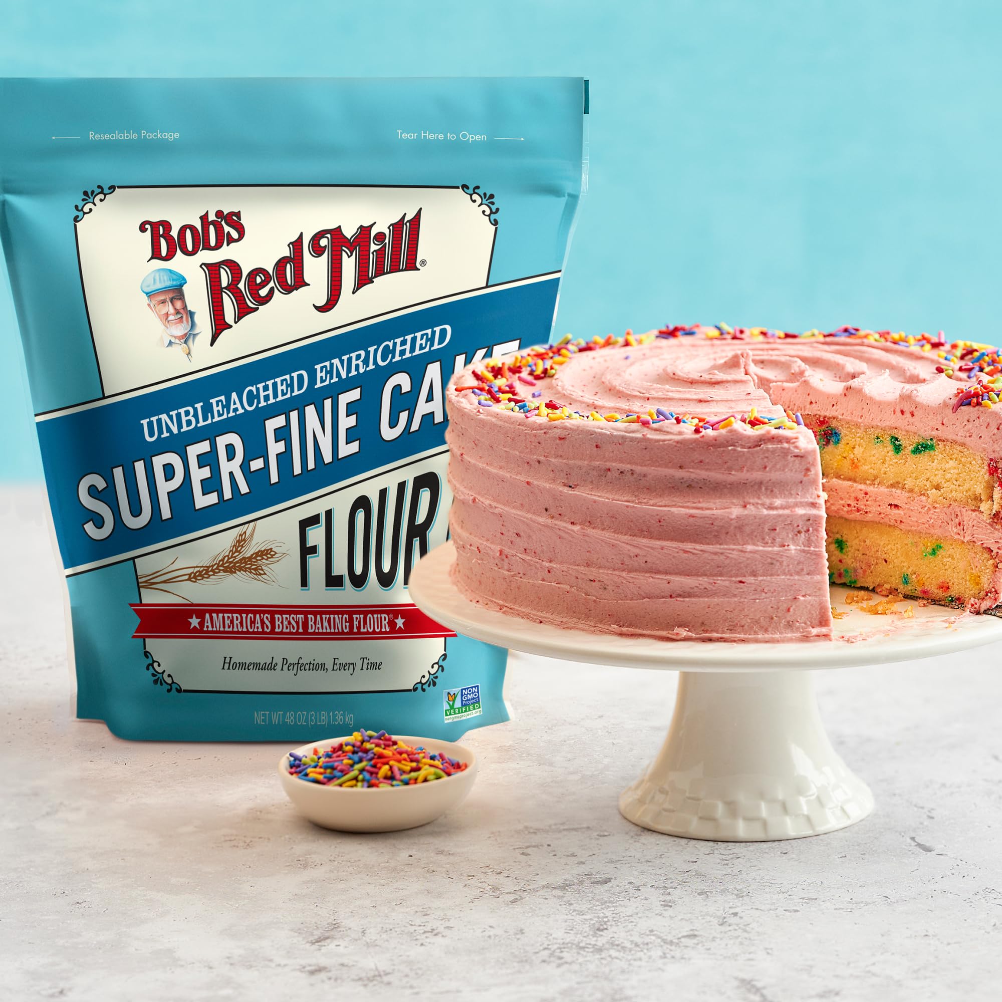 Bob’s Red Mill Cake Flour - 3 lb Bag, Finely Milled, Lower Protein, Non-GMO, Kosher