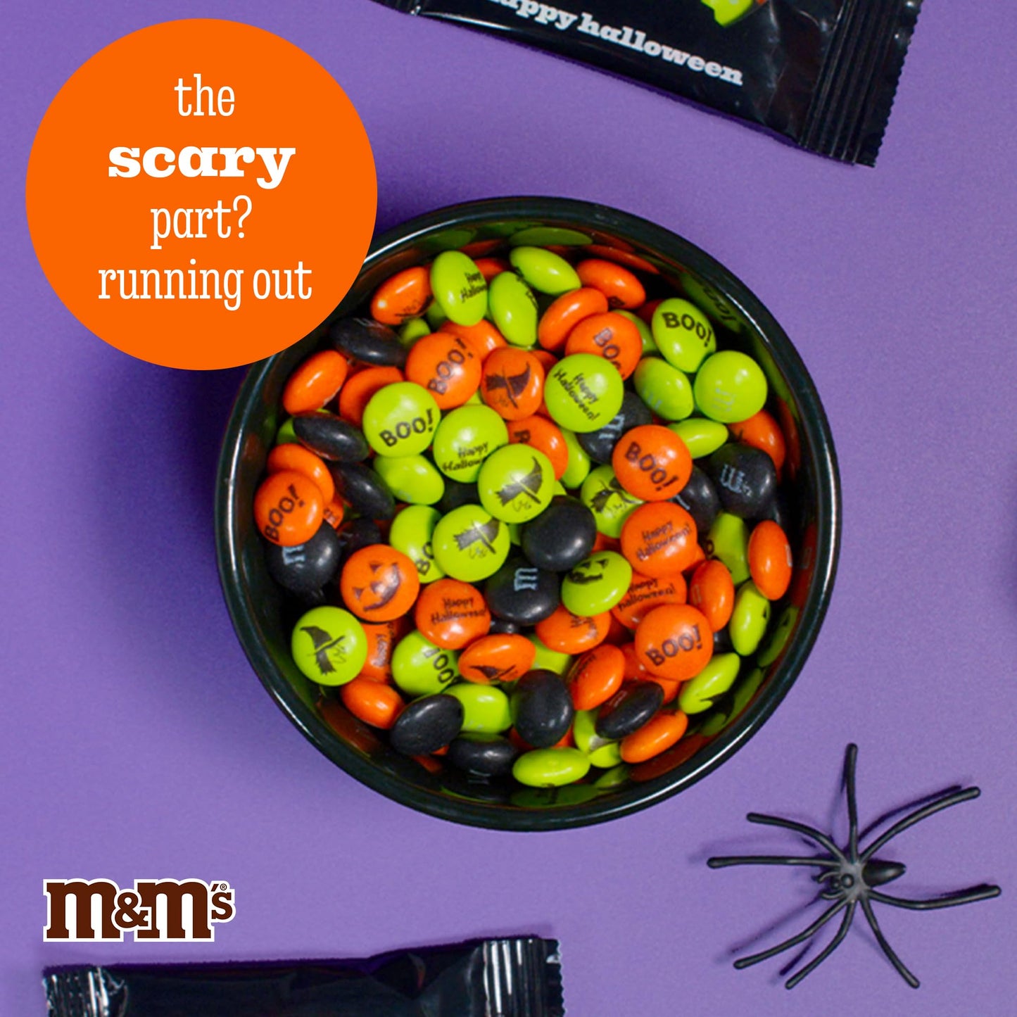 M&M’S WORLD Pre-Printed Halloween Candy - 2lbs of Bulk Candy in Resealable Pack for Halloween Party, Trick or Treat Favor, Halloween Dessert