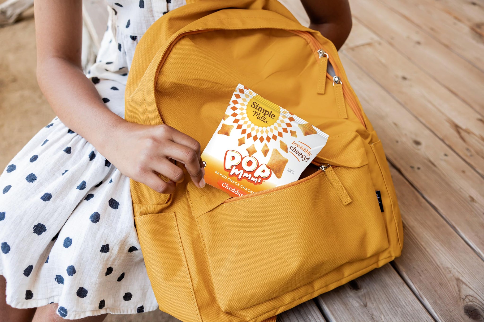 Simple Mills Pop Mmms Cheddar Baked Snack Pack Crackers, Healthy Snacks for Kids, Individual Packs, Gluten Free, 8 Ct (Pack of 1)