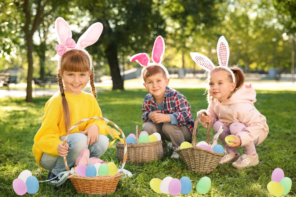 The Dreidel Company Fillable Easter Eggs 100-Pack, Pastel Colorful Bright Plastic Easter Eggs with Hinge, Perfect for Easter Egg Hunt, Surprise Egg