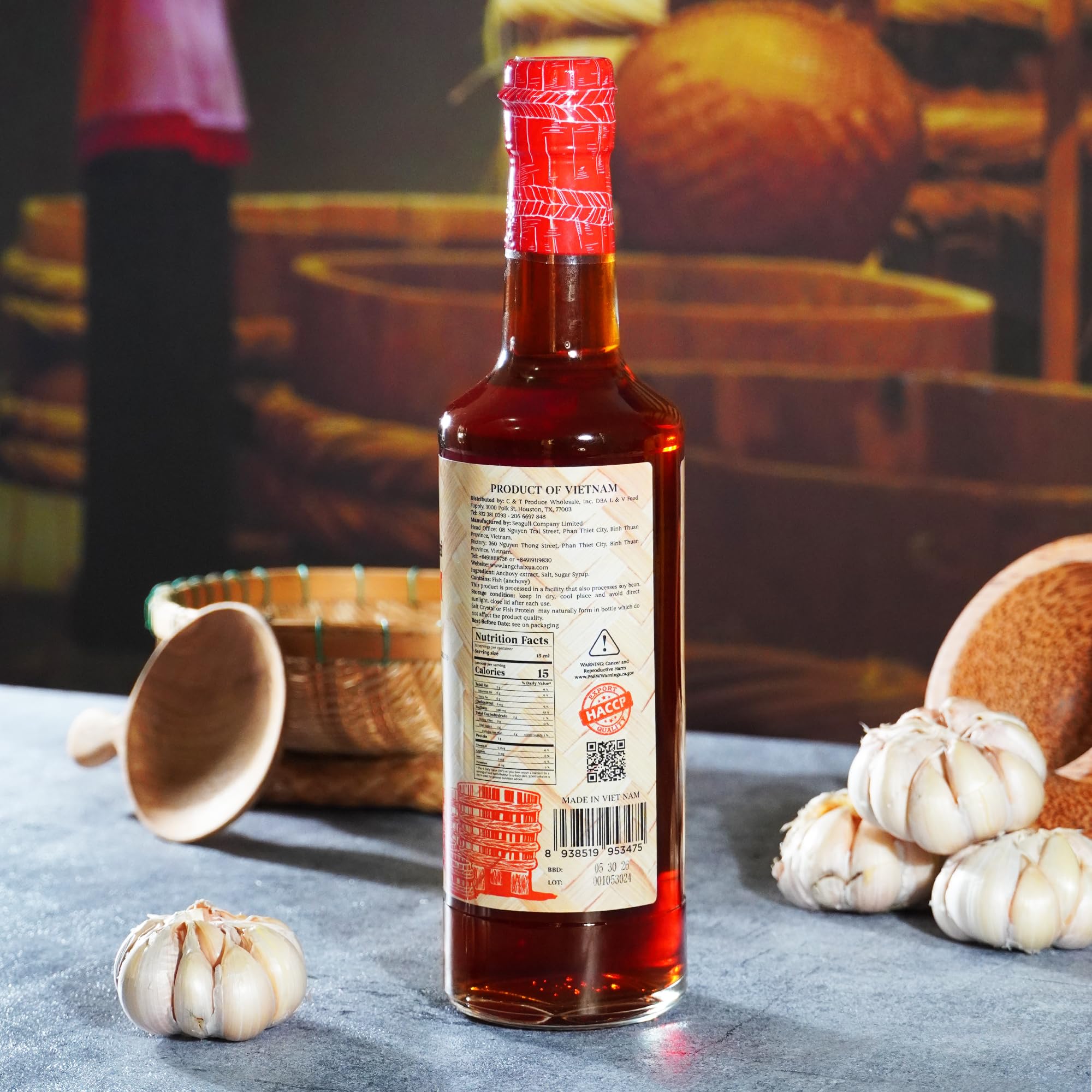 Làng Chài X?a Premium Vietnamese First Press Black Fish Sauce - Authentic and Flavorful Marinades and Sauces for Grilling, Dipping, and Cooking