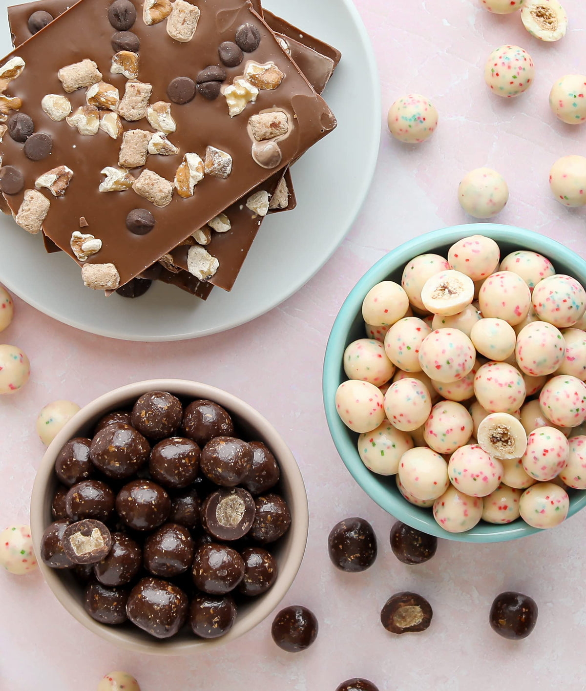 Sugarfina Dark Chocolate Sea Salt Caramels, Chocolate Bites, 2.5 lb Candy Bulk Bag
