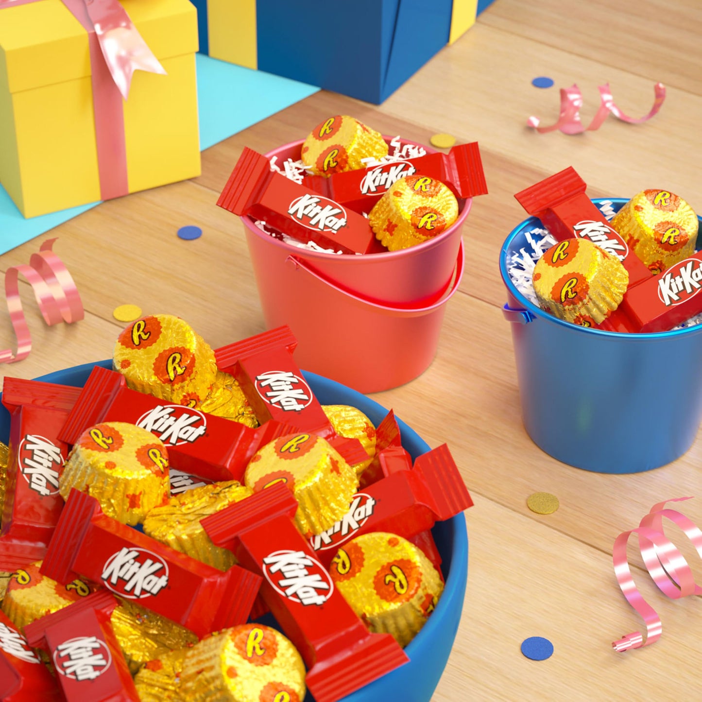 KIT KAT and REESE'S Miniatures Assorted Milk Chocolate Candy Party Pack, 30.04 oz