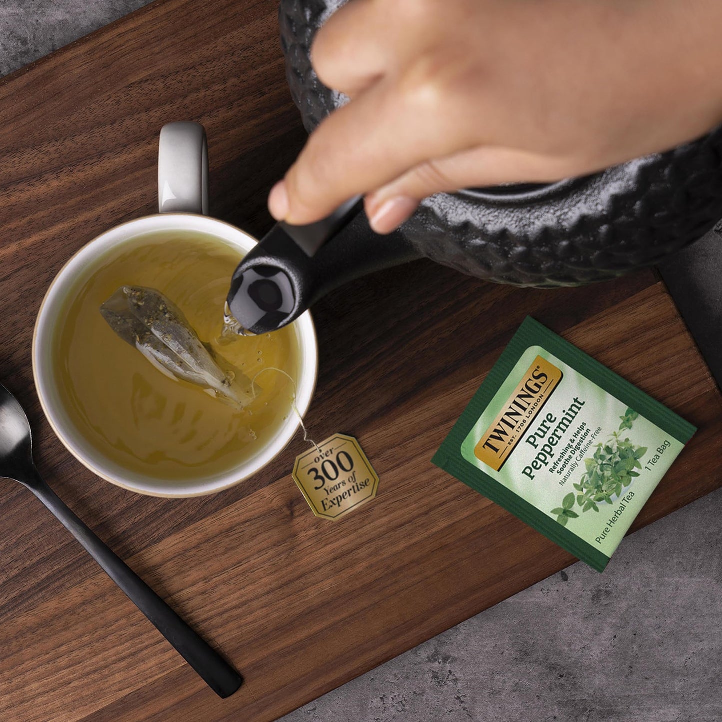 Twinings Herbal & Decaf Tea Variety Pack - Decaf Tea Sampler - Individually Wrapped Herbal Tea Bags, Green Decaf, Lady Grey Decaf, Earl Grey Decaf