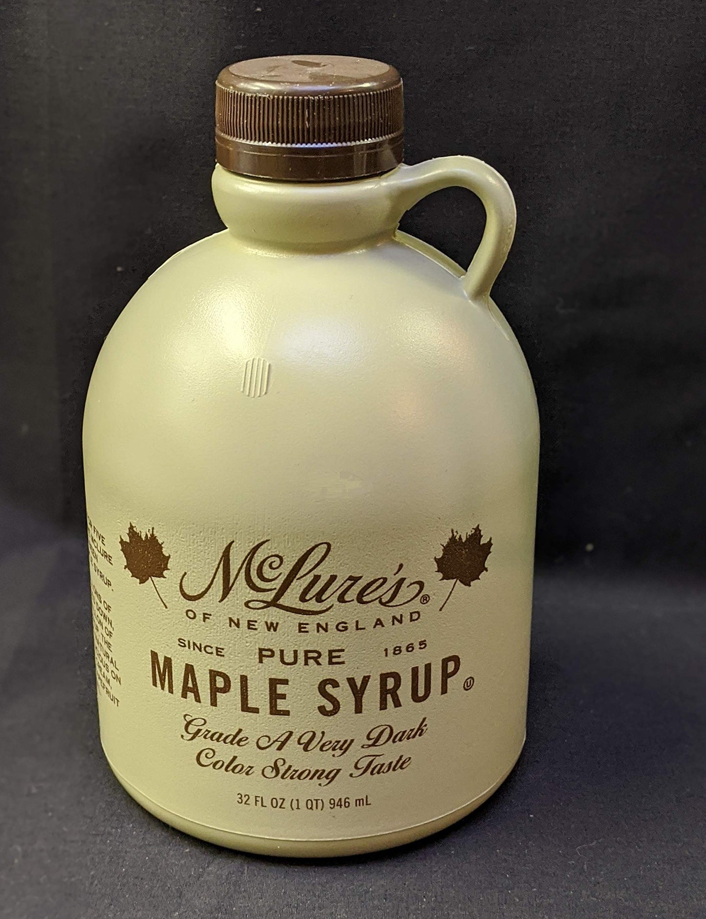 MCLURES MAPLE SYRUP New England Grade A Very Dark 32oz Jug