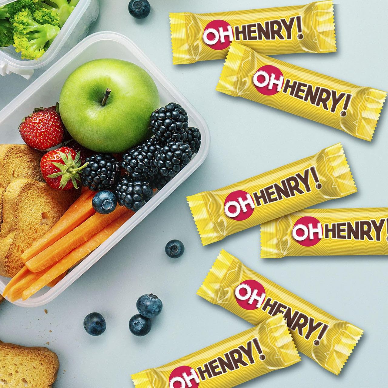 Hershey Canada Inc. OH HENRY! Halloween Chocolatey Candy Bars, 24ct, 375g/13 oz. Bag
