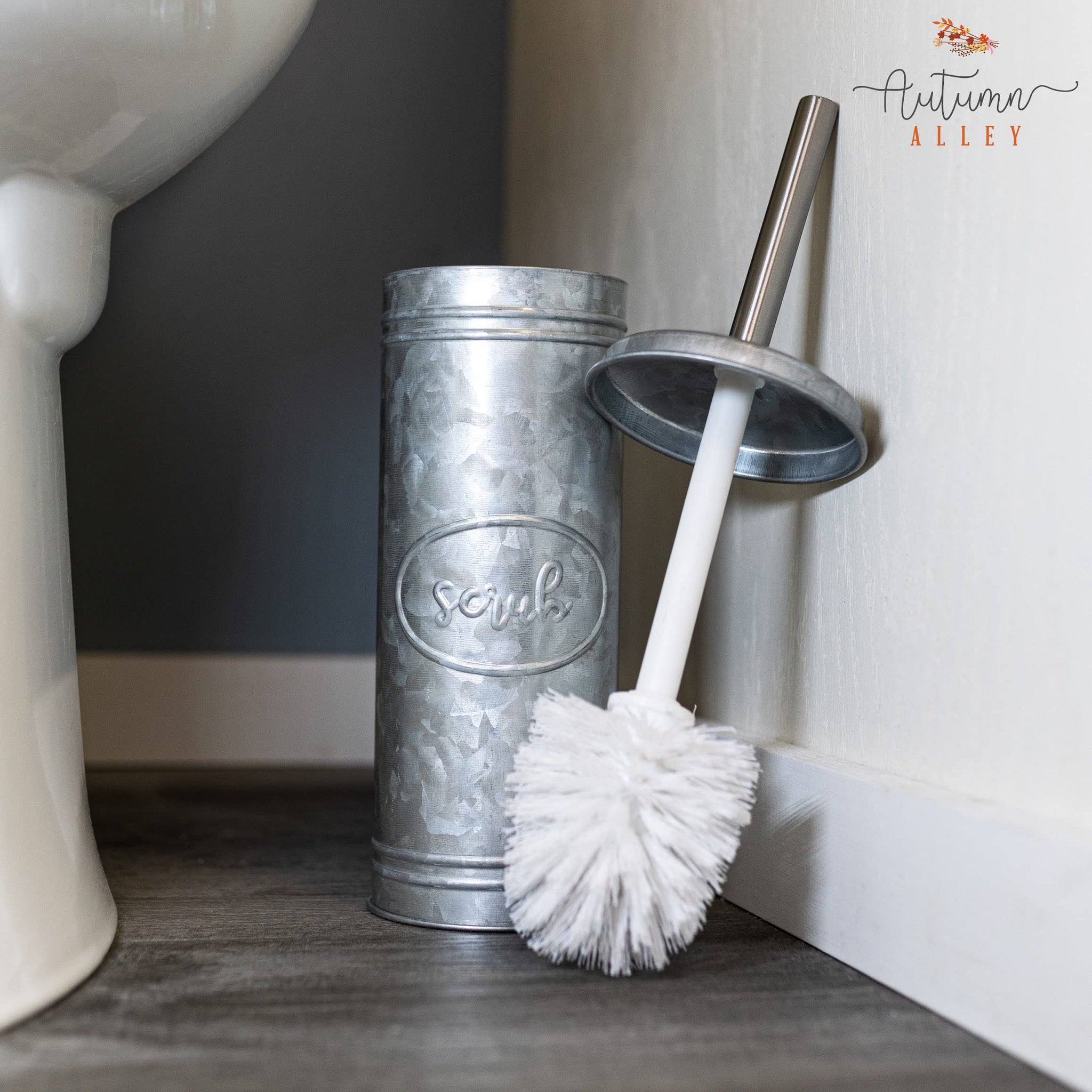 Autumn Alley Rustic Toilet Bowl Brush and Holder, Farmhouse Bathroom Toilet Brush for Farmhouse Bathroom Standing Rustic Toilet Bowl Brush