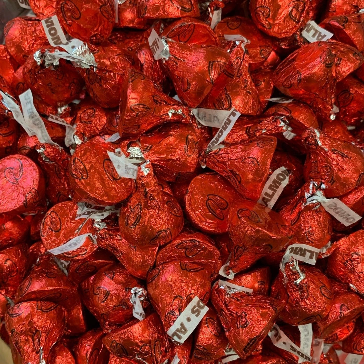 Candykrave Hershey'es Red Almond Kisses Milk Chocolate Candy - 2lb (200 pcs) - Bulk Pack of Red Foil Milk Chocolate Candy, Bulk Chocolates candy
