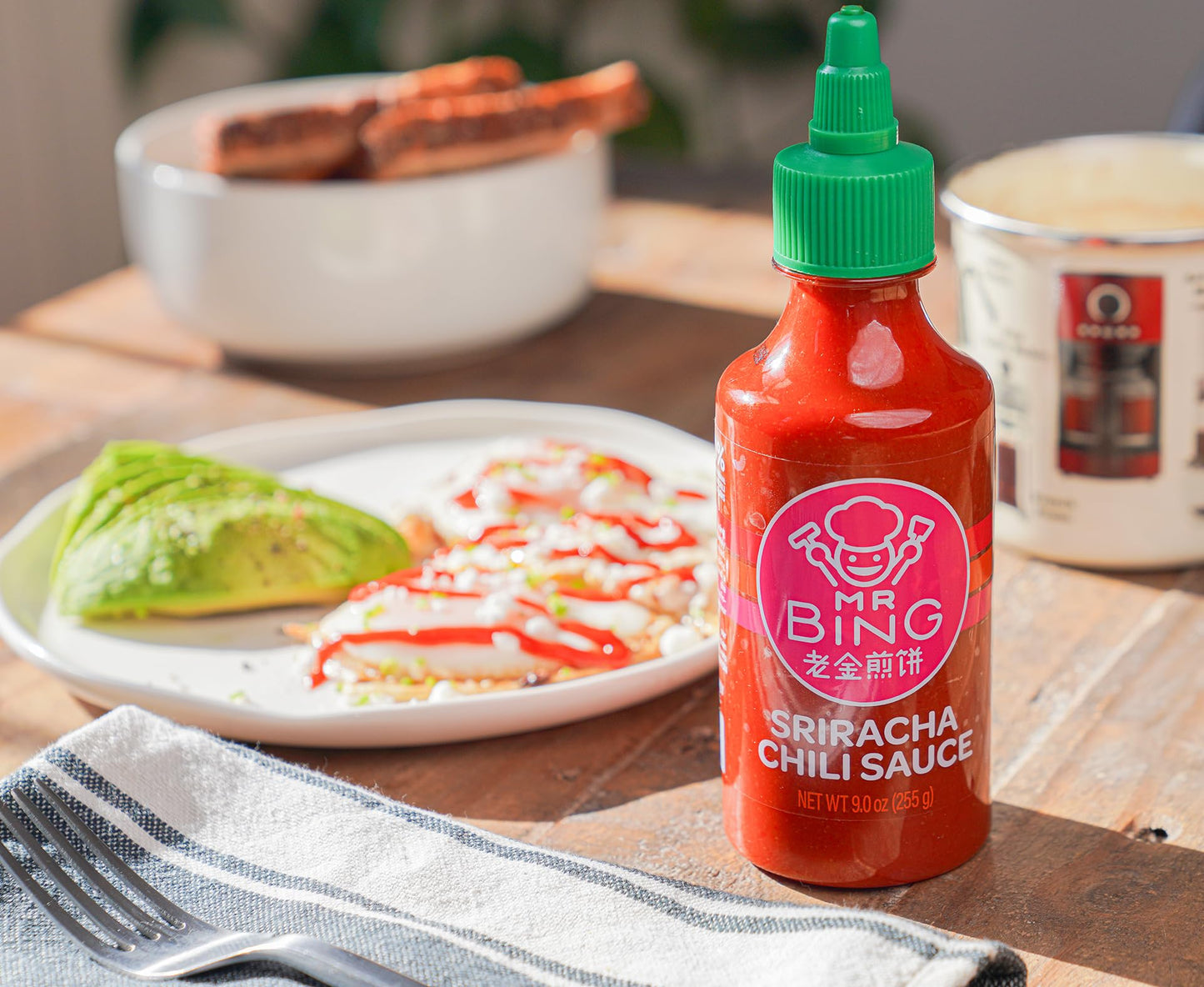 Mr. Bing Sriracha Chili Sauce 18oz | Made with Thai Chilis from Family Owned Farms | Spicy Bold Flavor Perfect For Sauces, Dips, Marinades (18 oz, 1