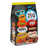 Hershey Chocolate and White Creme Assortment Miniatures Candy, 81.4 oz Bulk Variety Bag (250 Pieces)