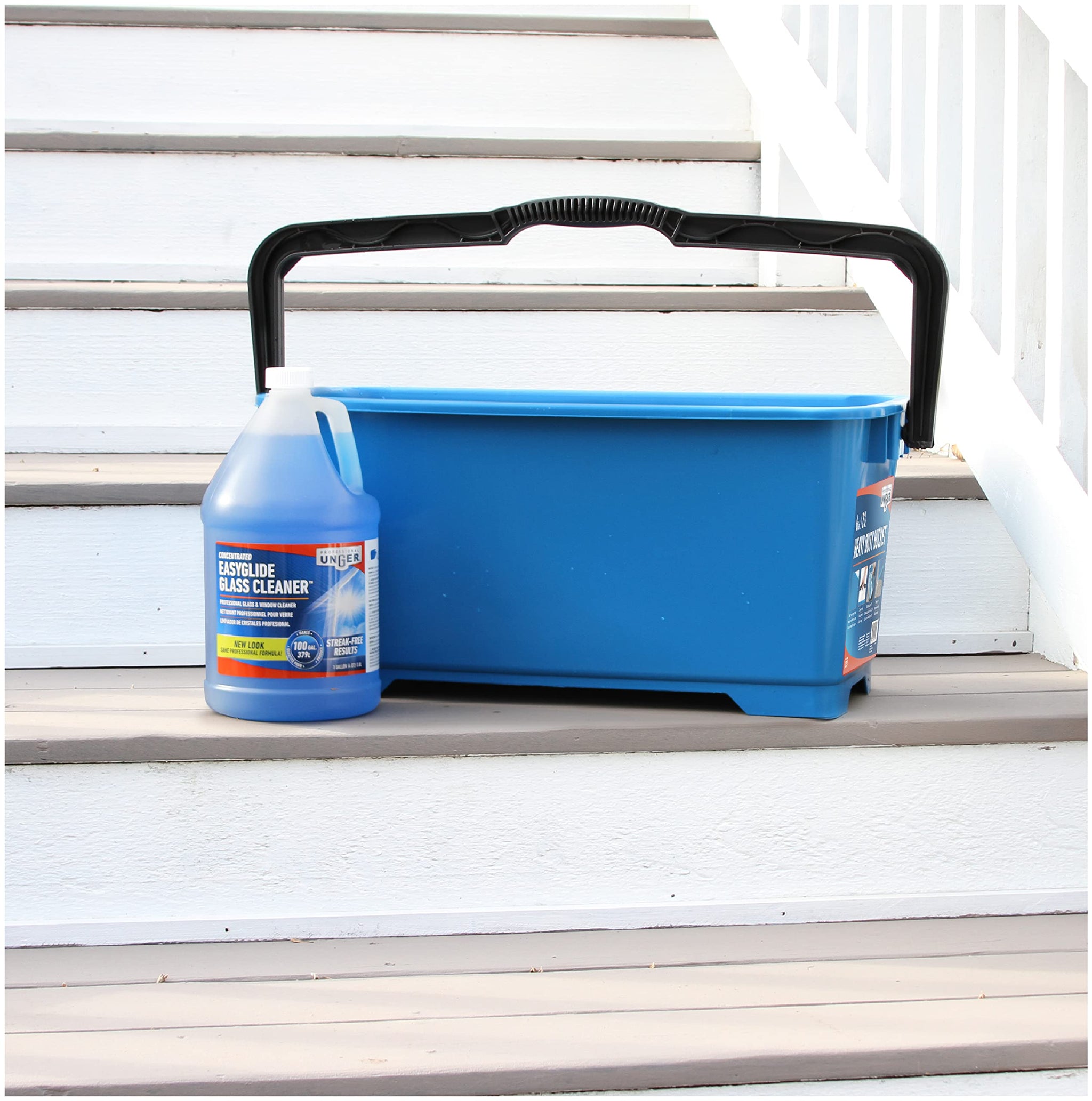 Unger Professional Streak-Free EasyGlide Glass Cleaner Concentrate, 1 Gallon, Ammonia-Free, Makes 100 Gallons of Solution, Safe for Tinted Windows