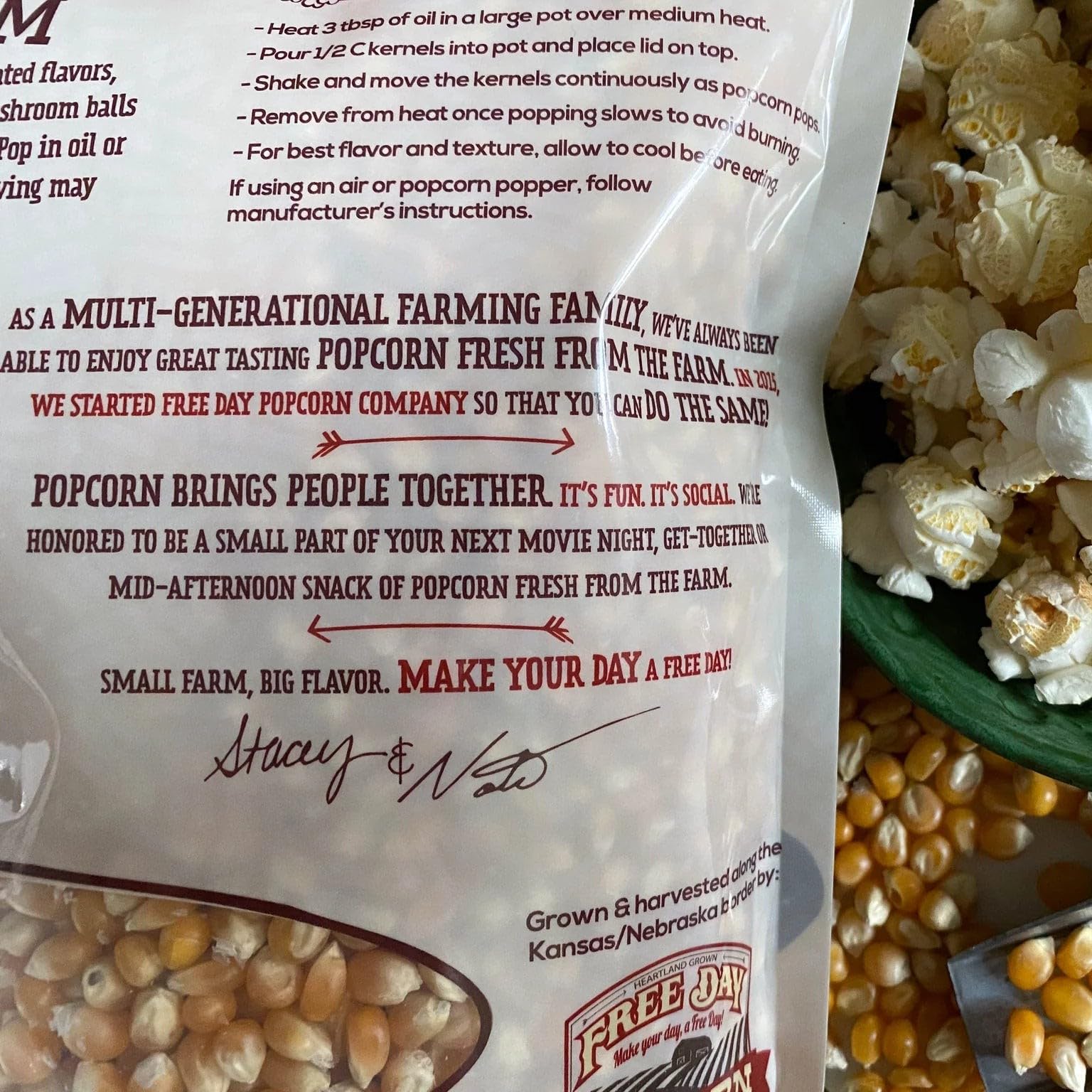 Mushroom Un-Popped Popcorn Kernels | Pack of 2 | 3 lb | Non-GMO & Naturally Gluten Free | Free Day Popcorn