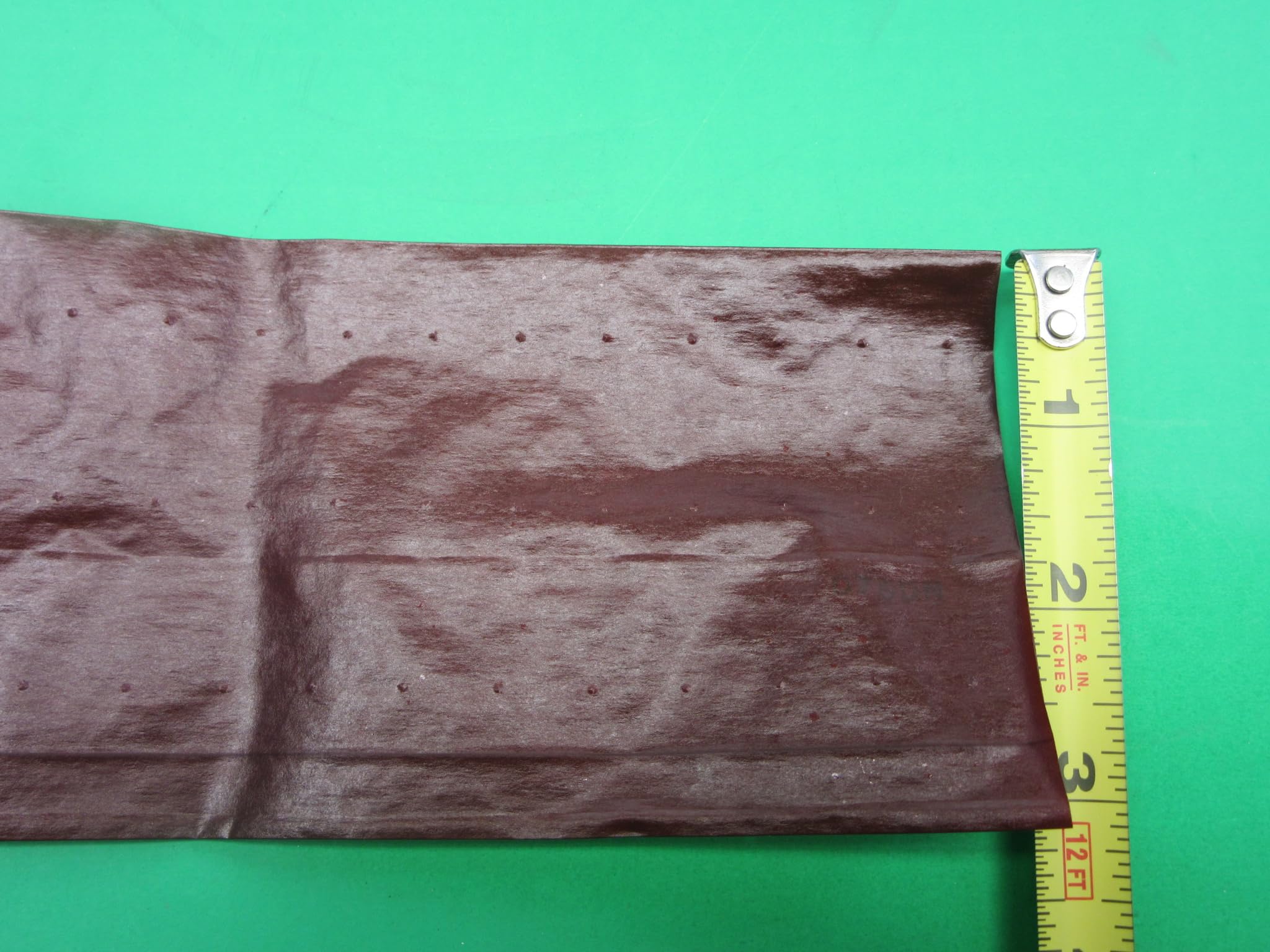 3-LB Capacity Each fresh fibrous casings. 25) EXTRA LONG 20" x 2 1/2" summer sausage casings. 3 lb capacity each. Enough for 75 lbs of sausage. 25)
