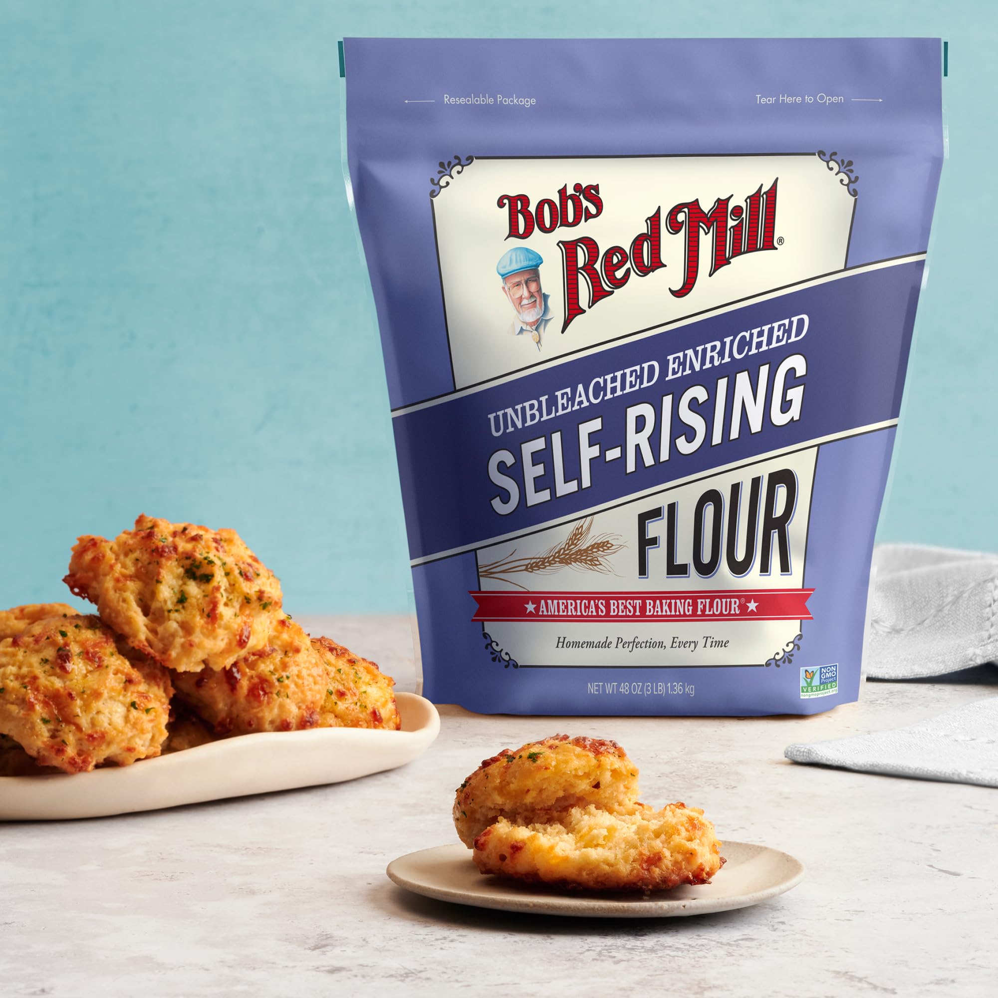 Bob’s Red Mill Self-Rising Flour - 3 lb Bag, Ideal for Biscuits, Pancakes, Quick Breads, Non-GMO, Kosher