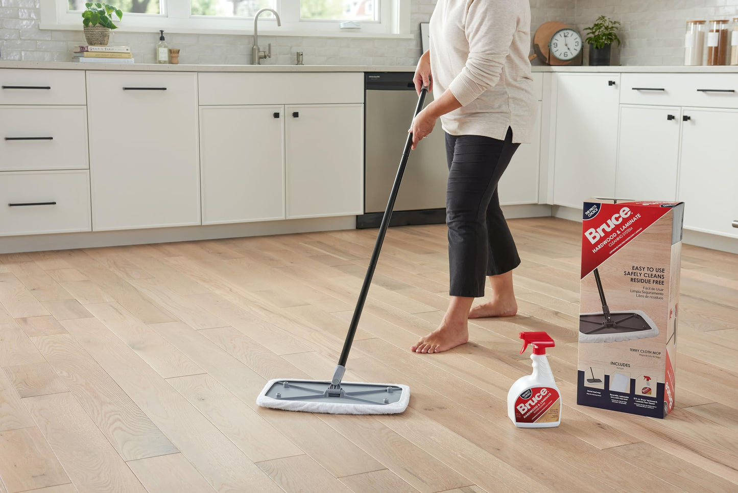 Bruce Hardwood & Laminate Cleaning System (with Terry Cloth Mop Cover)