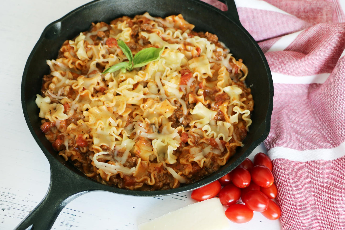 Mom's Place Gluten-Free One Pot Skillet Meal Lasagna, Easy to Make Meal Kit, Dairy Free, Nut Free & Soy Free, 8 servings, 5.1 oz
