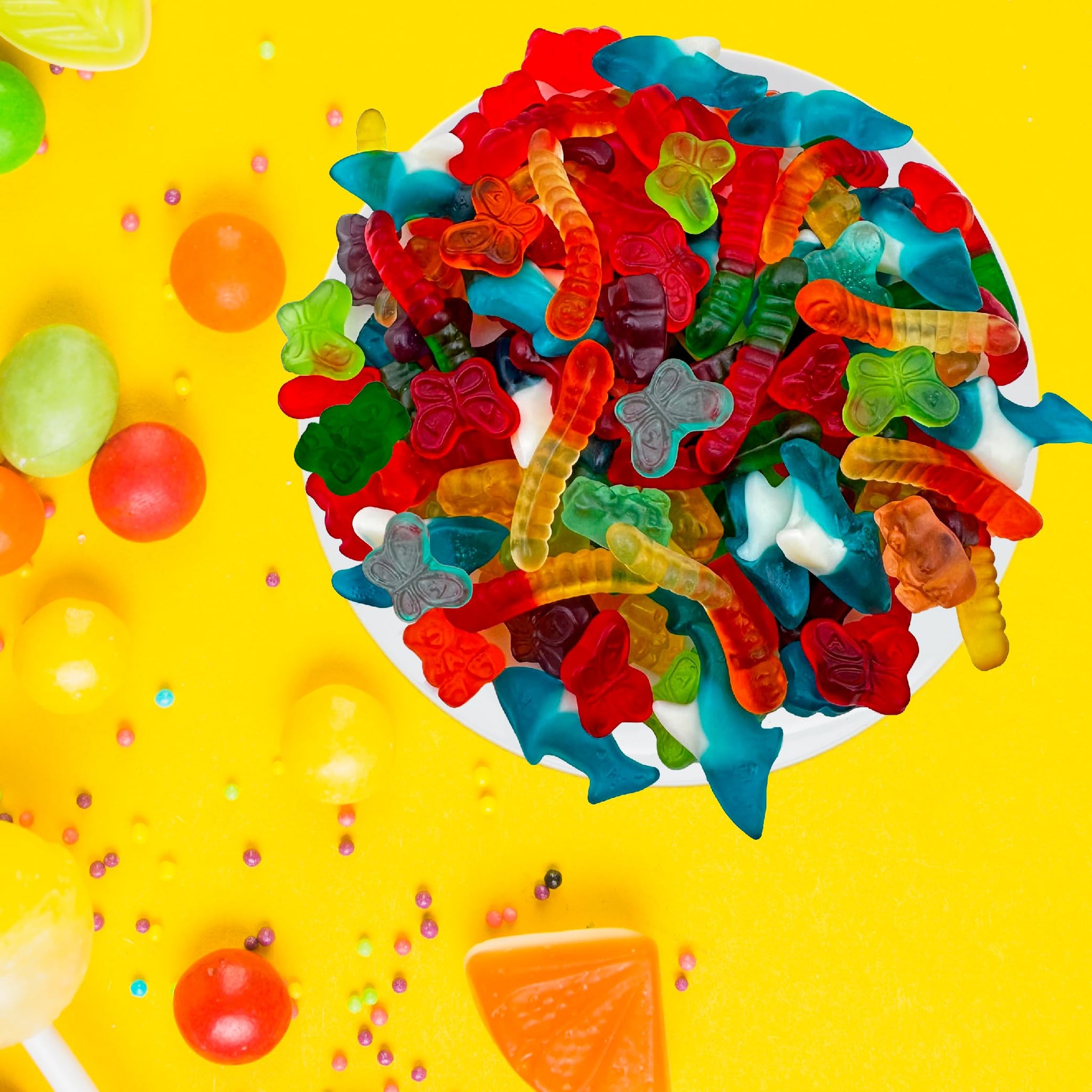 Gummy Candy Mix | 2-Pound Bag | Chewy Gummies for Candy Buffets, Goodie Bags, Dessert Decorating | Blue Sharks, Gummi Bears, Worms & Butterflies |
