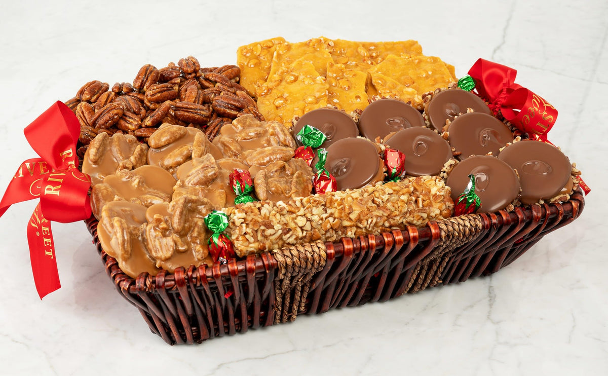 Grab Basket Serves 14-16 | River Street Sweets