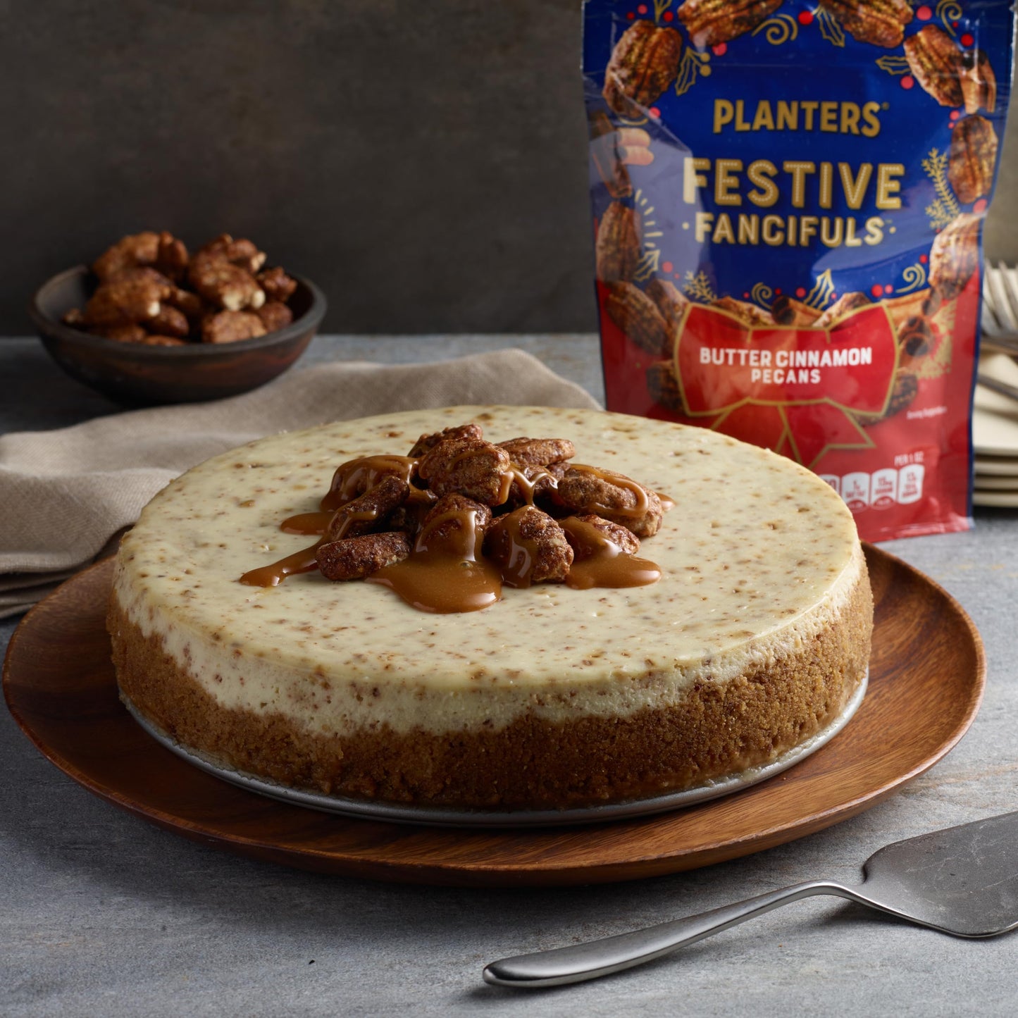 PLANTERS Limited Edition Kettle Cooked Cinnamon Pecans, Butter Flavored Pecans Snack, 5.5 oz Bag, Perfect for Snacking and Sharing