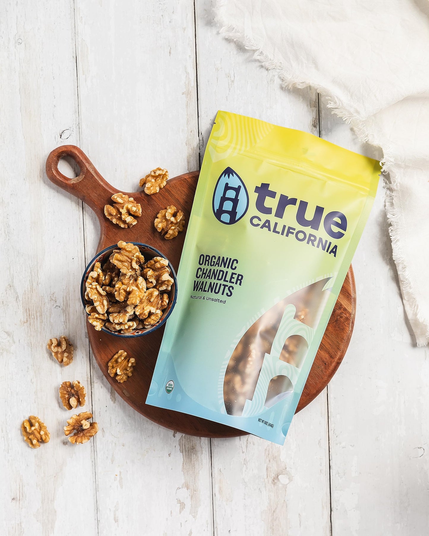 True California Organic Chandler Walnuts (1 LB x 2 Packs) Natural & Unsalted, Raw, Shelled Halves & Pieces, Vegan & Gluten-Free