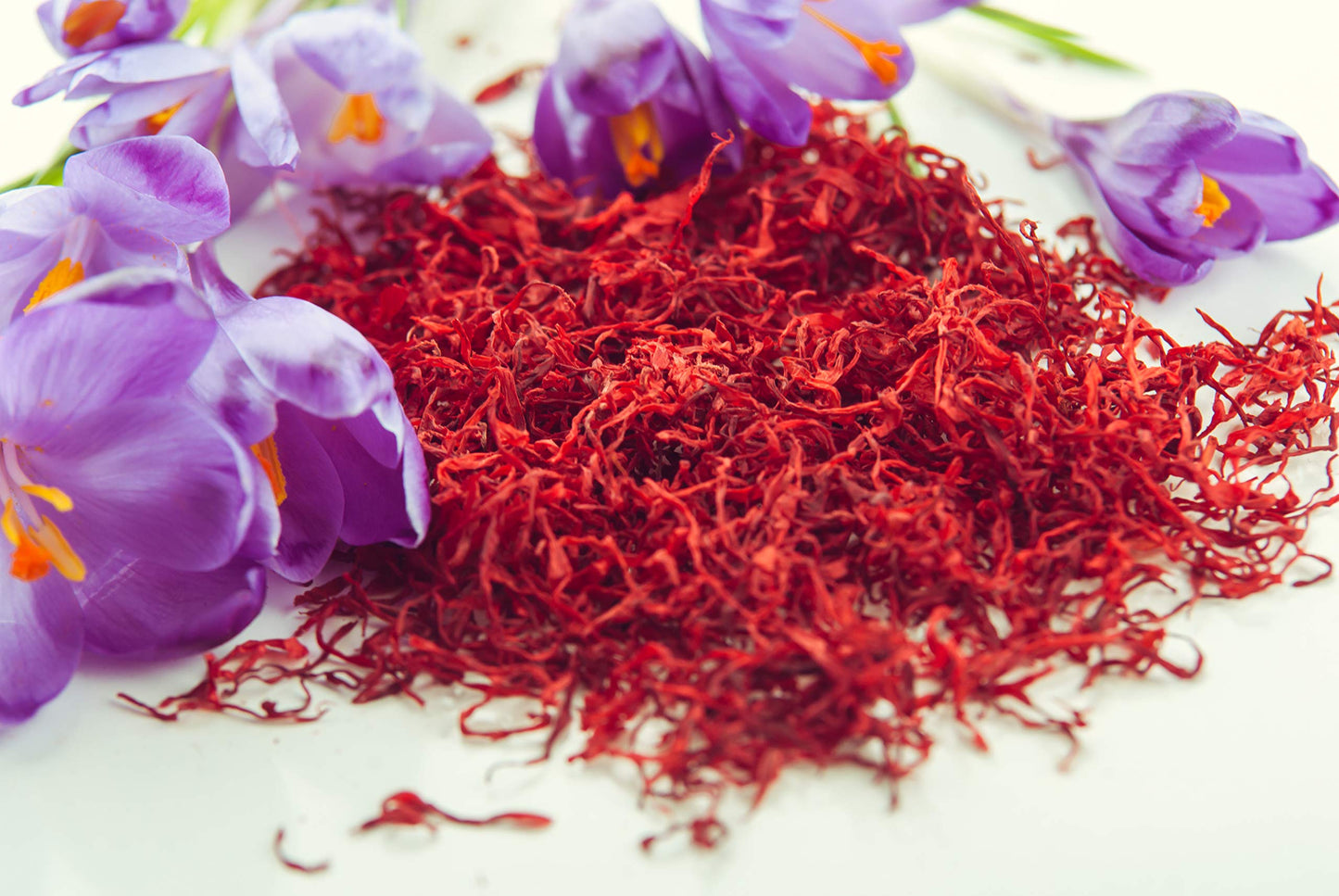 Premium Saffron Threads, Pure All Red Saffron Spice | Super Negin Grade | For Culinary Use Such as Tea, Paella, Golden Milk, Rice, & Risotto (10