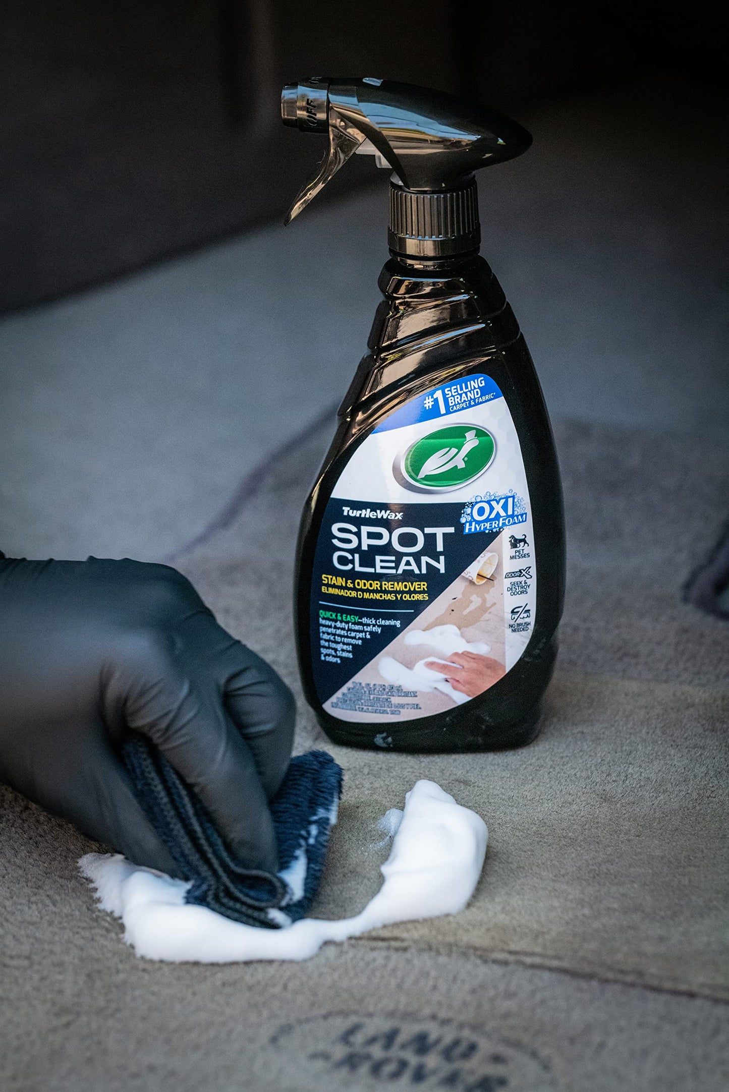 Turtle Wax 53839 Spot Clean Stain & Odor Remover, Non-Aerosol Foaming Spray Cleaner for Carpet, Fabric and Upholstered Surfaces, Eliminates Tough